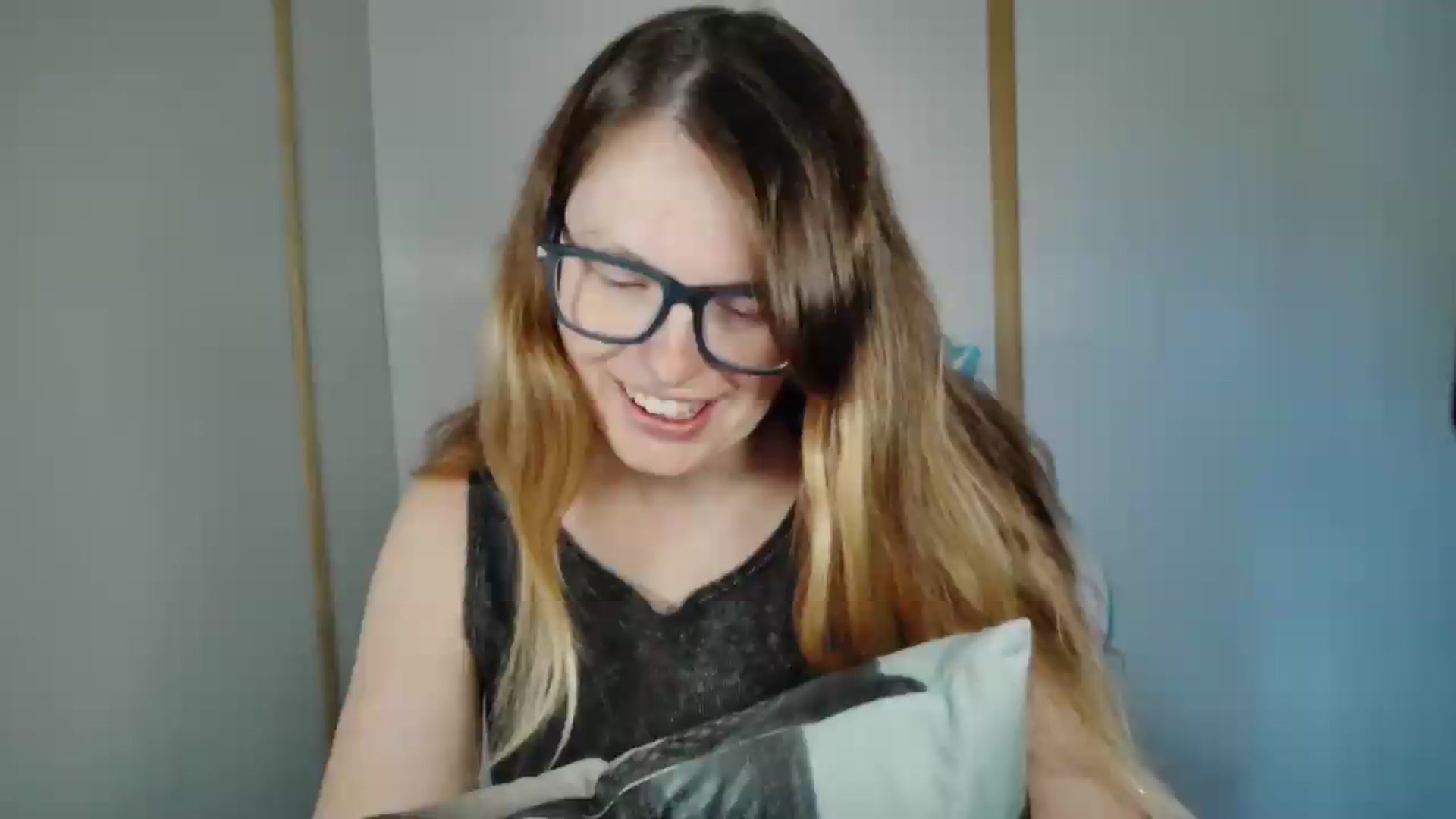 Gallery image thumbnail from Ivorysunday's myfreecams stream on, 06/24/2026, 19:04 image 3 of 20