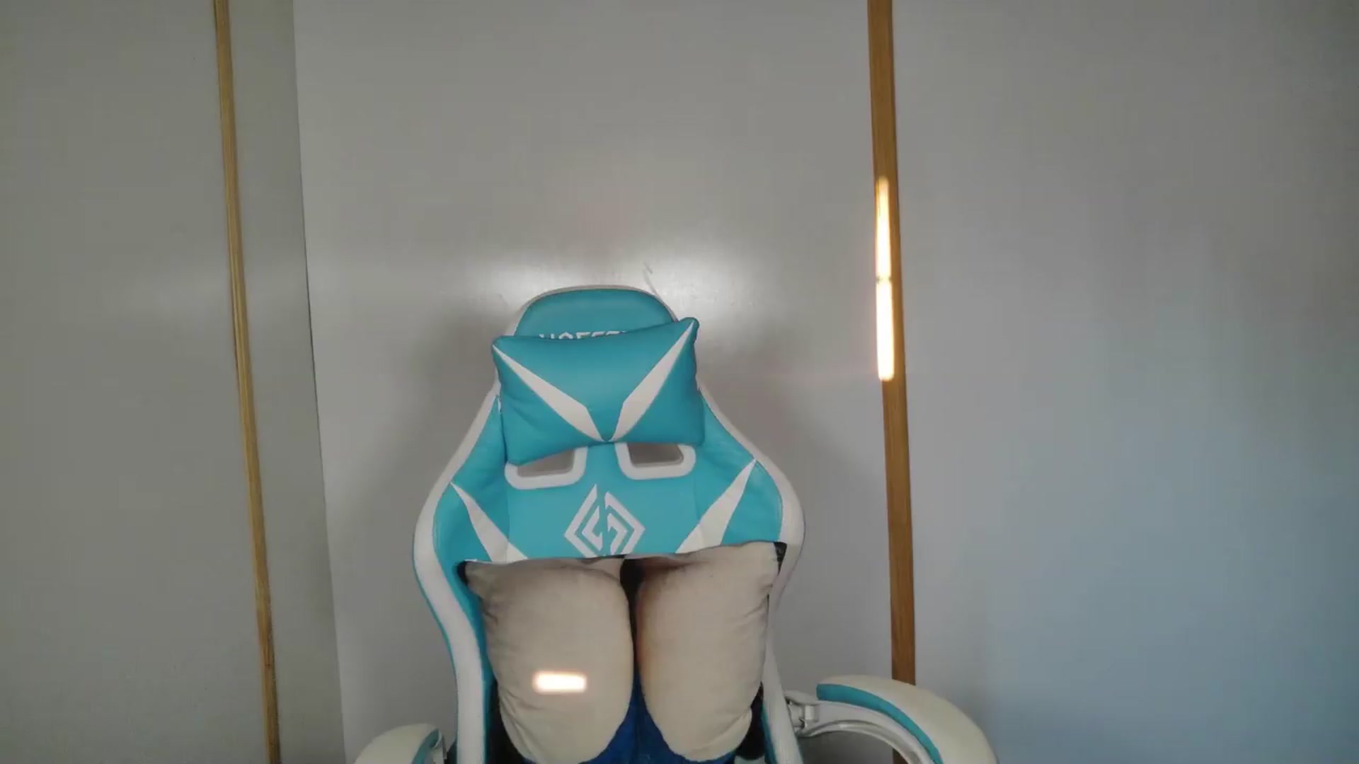 Gallery image thumbnail from Ivorysunday's myfreecams stream on, 06/26/2026, 01:27 image 6 of 20