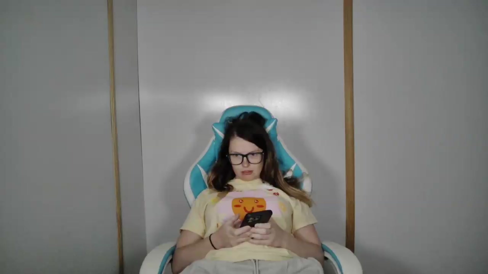Gallery image thumbnail from Ivorysunday's myfreecams stream on, 06/28/2026, 01:54 image 15 of 20