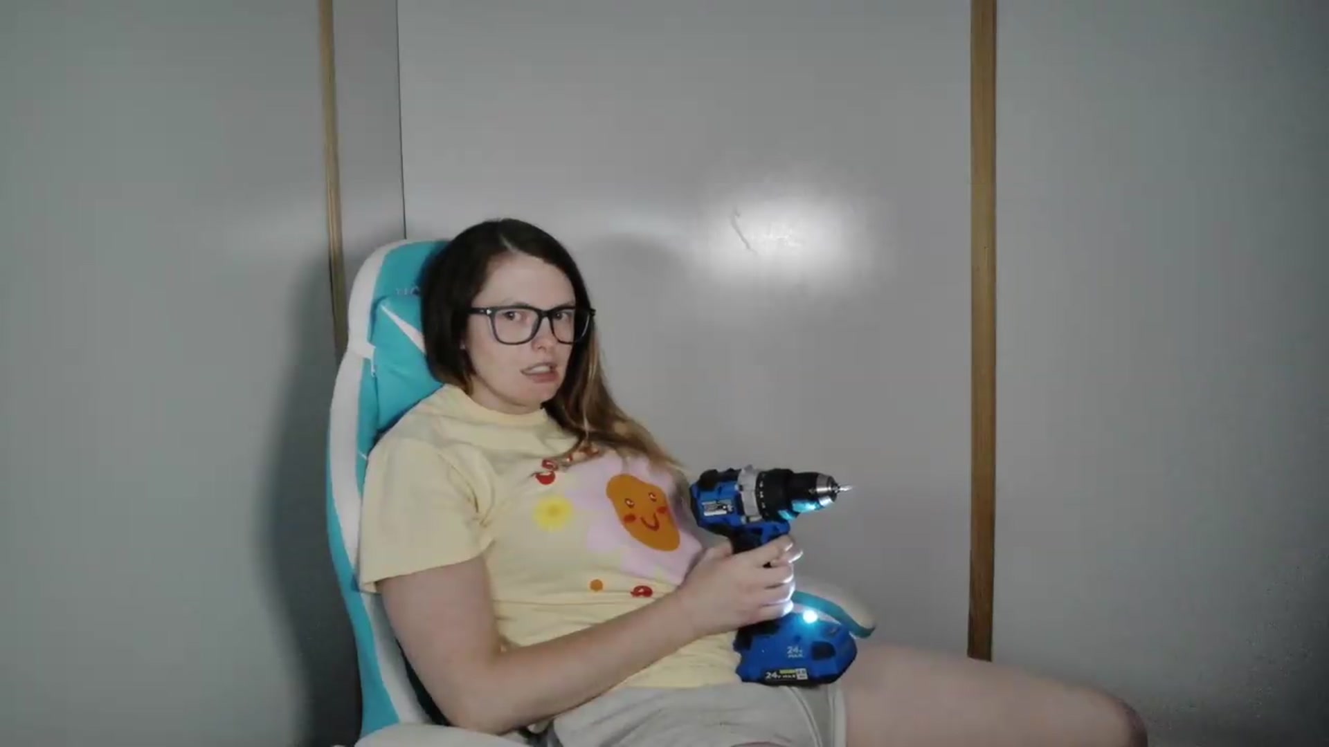Gallery image thumbnail from Ivorysunday's myfreecams stream on, 06/28/2026, 05:33 image 11 of 20