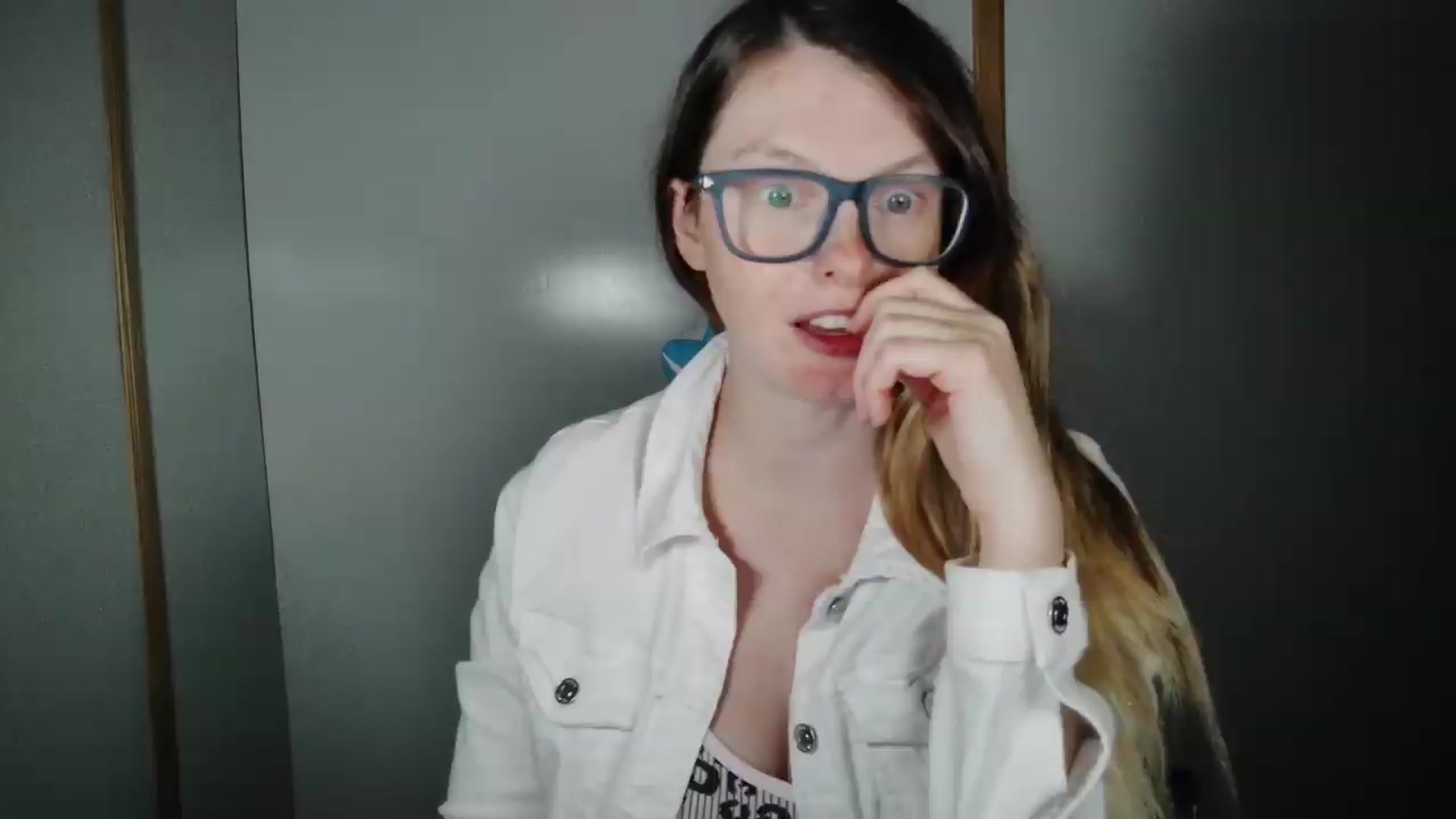 Gallery image thumbnail from Ivorysunday's myfreecams stream on, 07/04/2026, 04:00 image 5 of 20