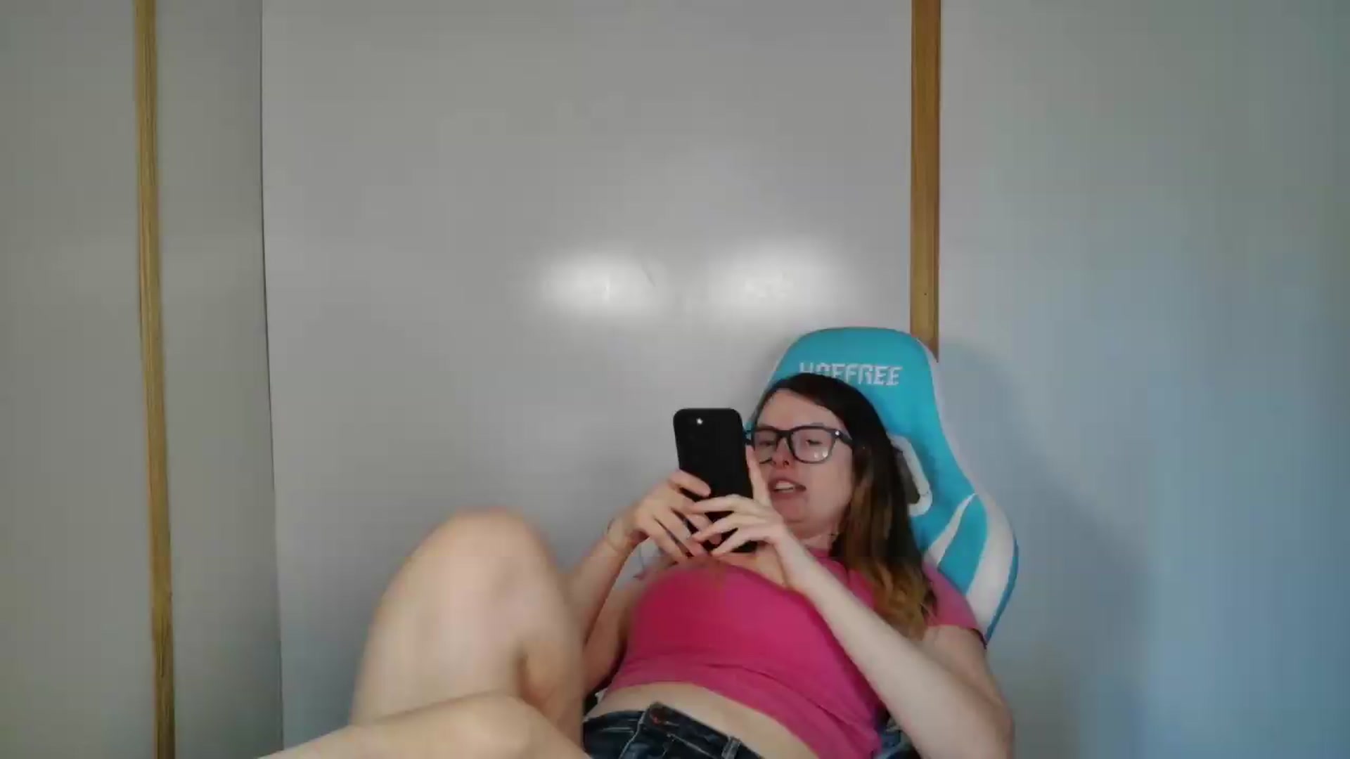 Gallery image thumbnail from Ivorysunday's myfreecams stream on, 07/28/2026, 20:01 image 3 of 20