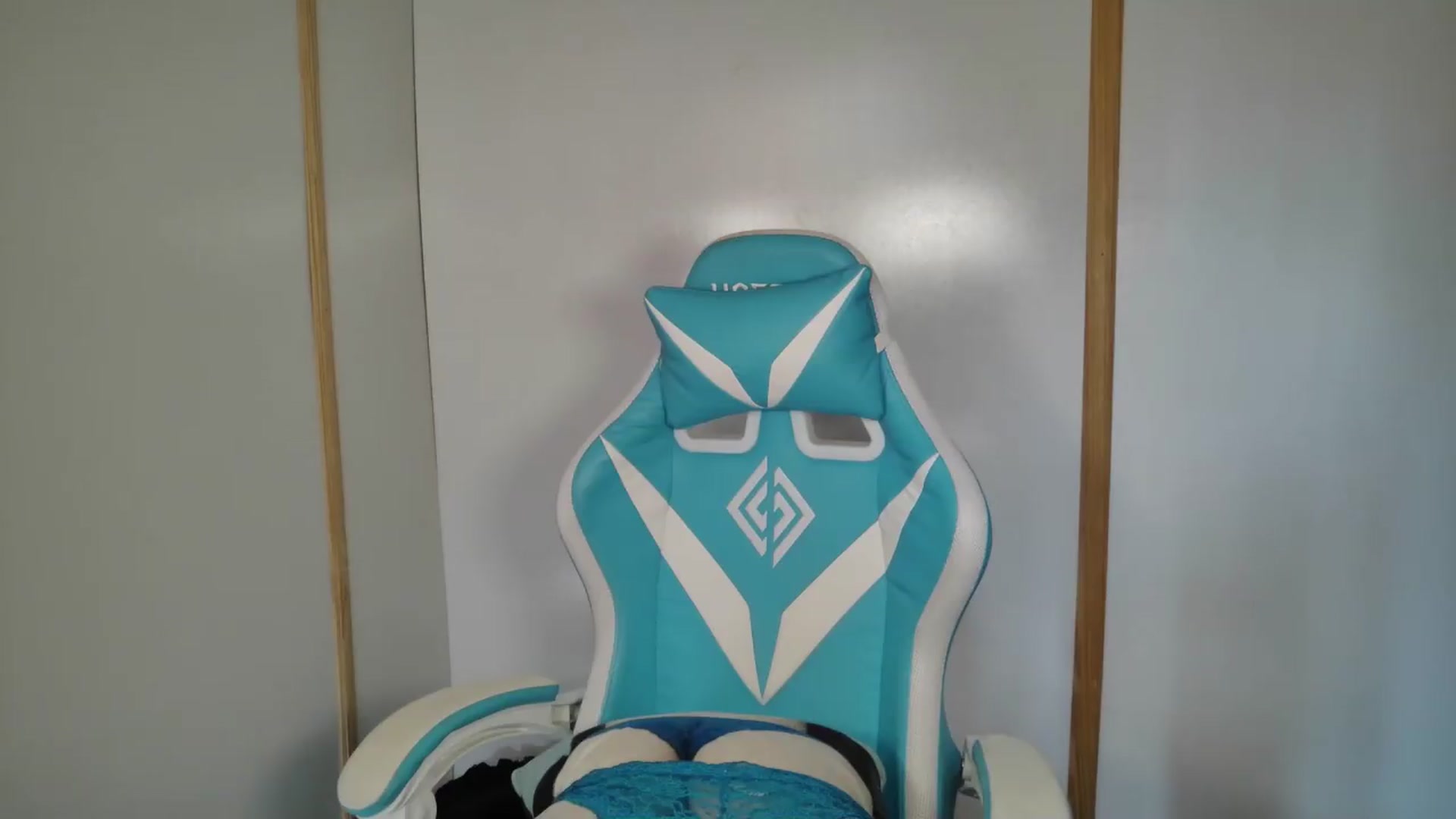 Gallery image thumbnail from Ivorysunday's myfreecams stream on, 08/05/2026, 22:25 image 19 of 20