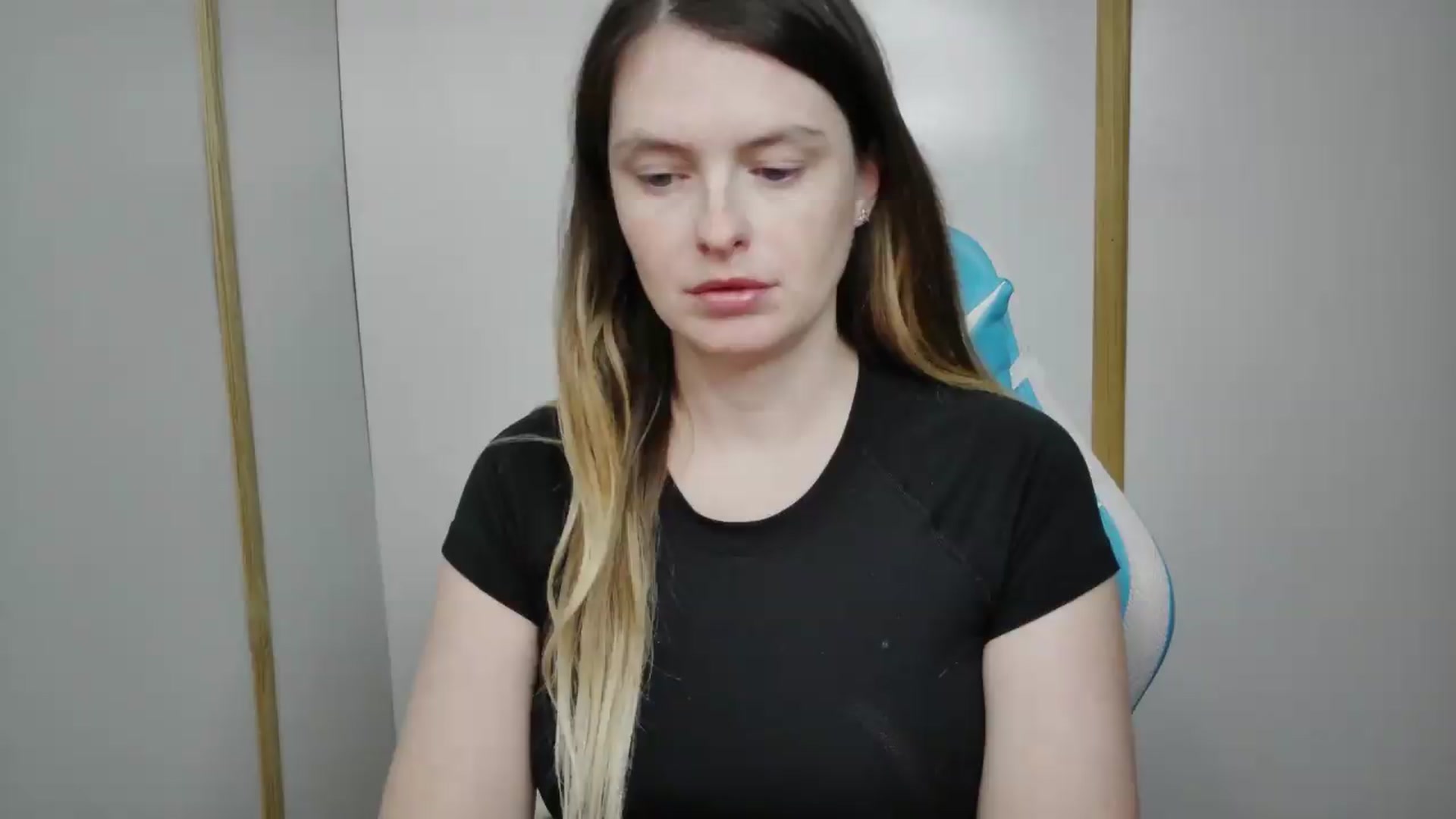 Gallery image thumbnail from Ivorysunday's myfreecams stream on, 08/08/2026, 21:32 image 17 of 20