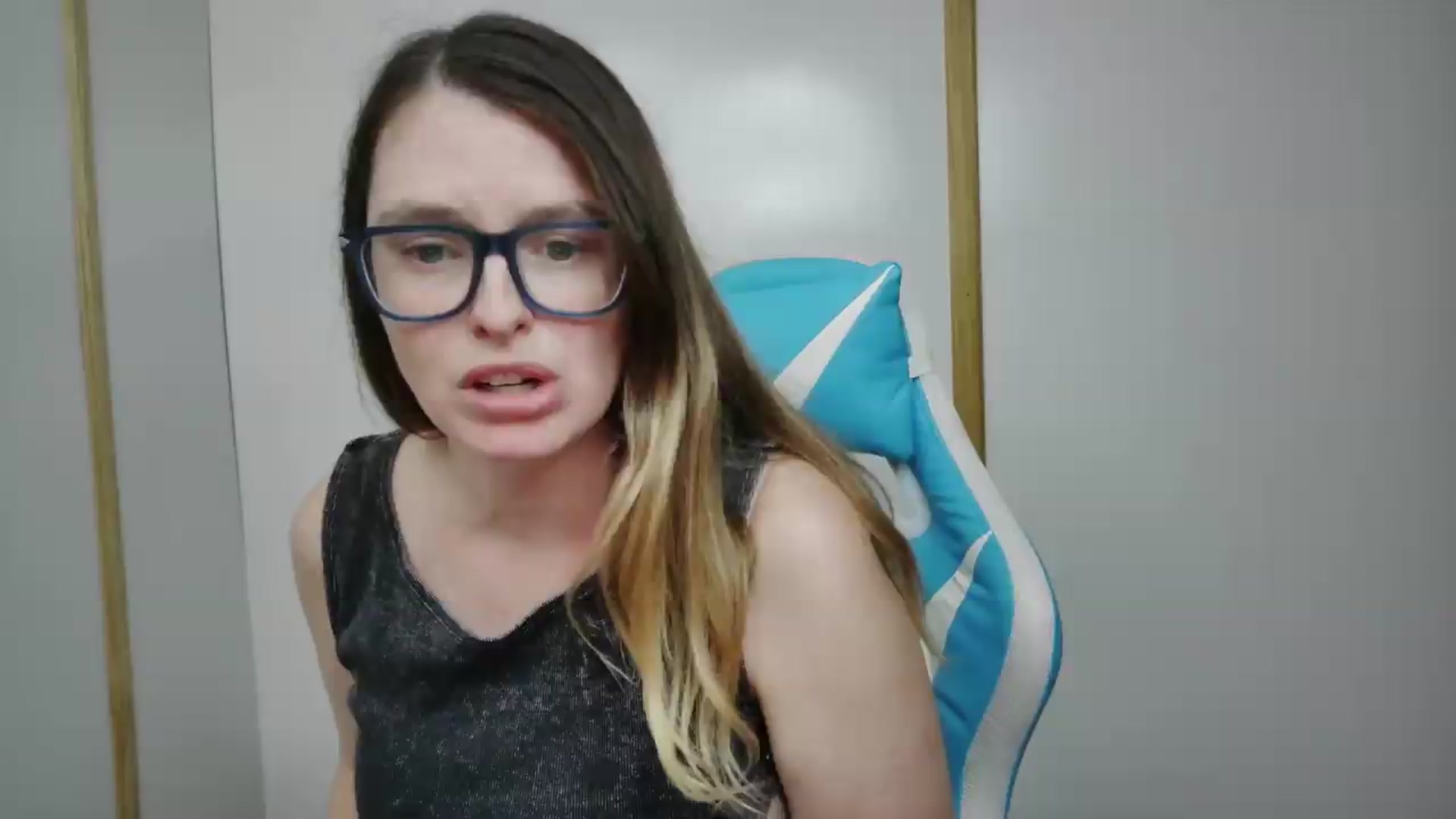 Gallery image thumbnail from Ivorysunday's myfreecams stream on, 08/10/2026, 24:02 image 13 of 20