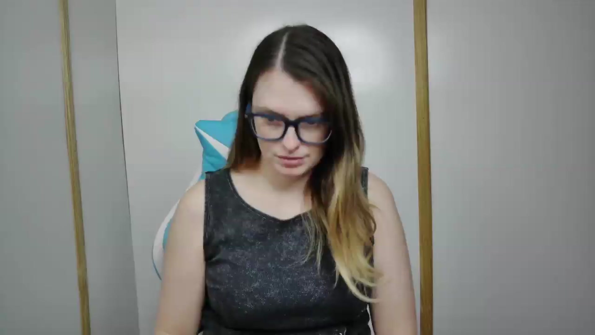 Gallery image thumbnail from Ivorysunday's myfreecams stream on, 08/10/2026, 24:02 image 1 of 20