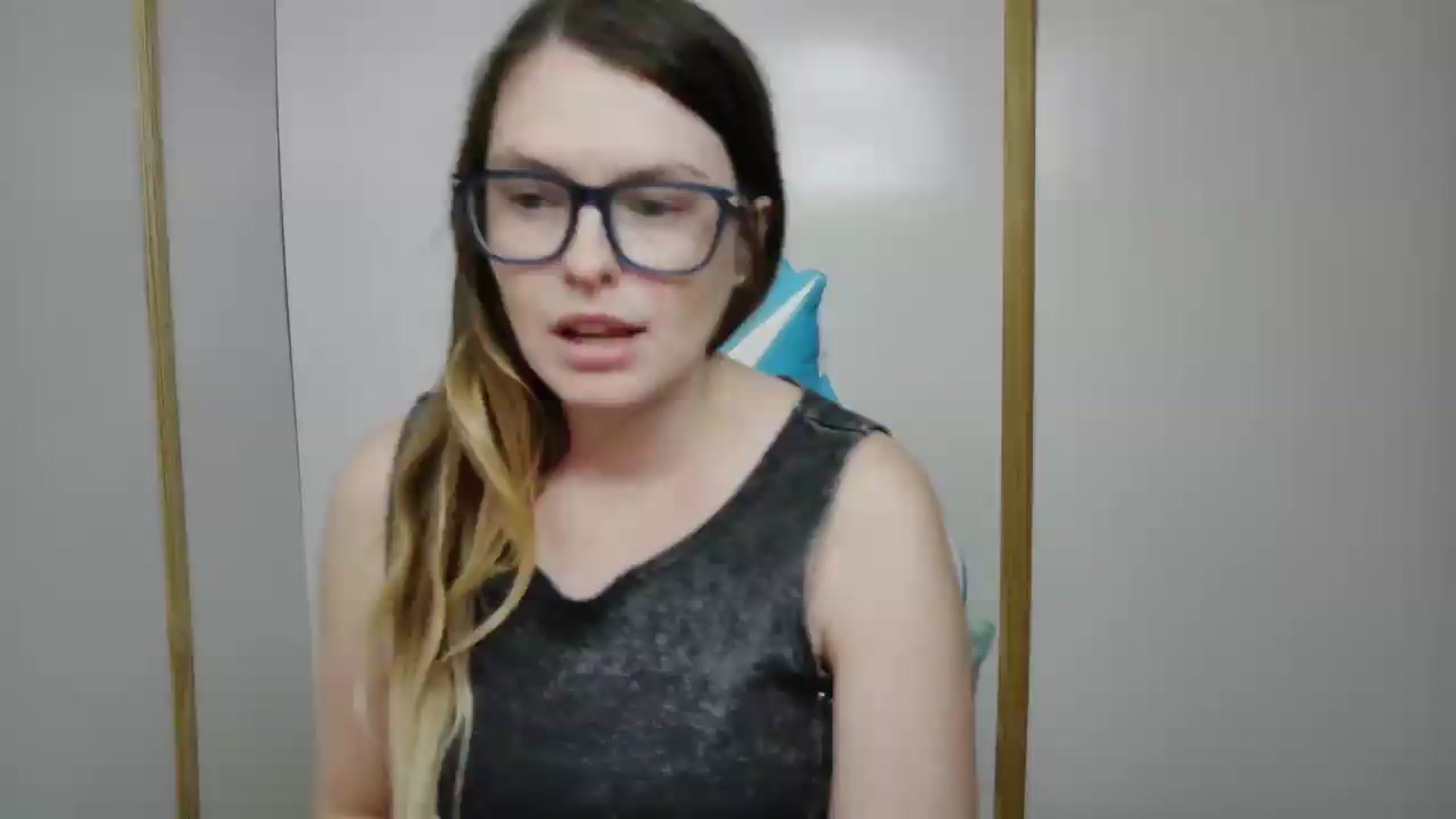 Gallery image thumbnail from Ivorysunday's myfreecams stream on, 08/10/2026, 01:25 image 3 of 20