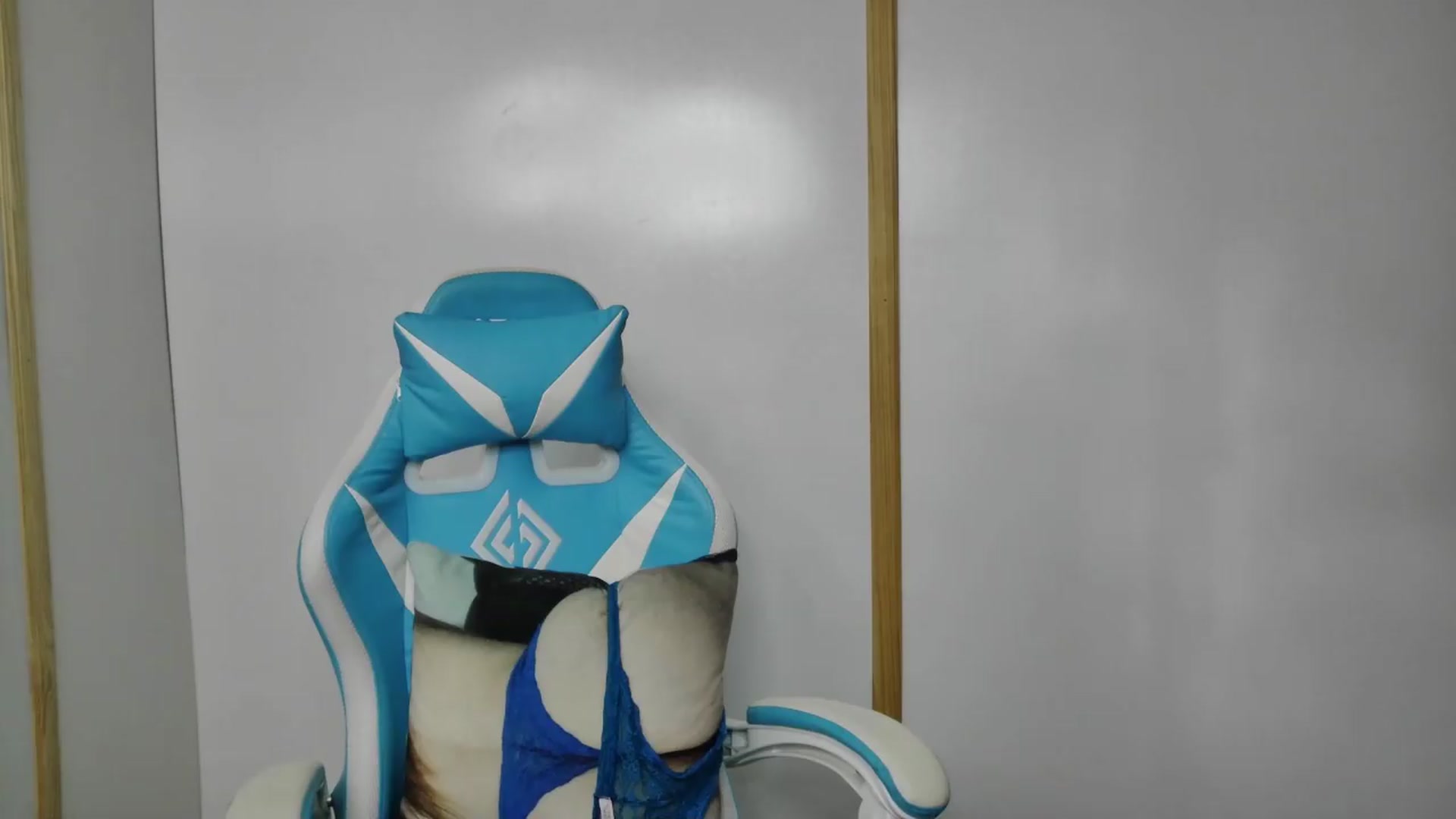 Gallery image thumbnail from Ivorysunday's myfreecams stream on, 08/11/2026, 23:30 image 6 of 20