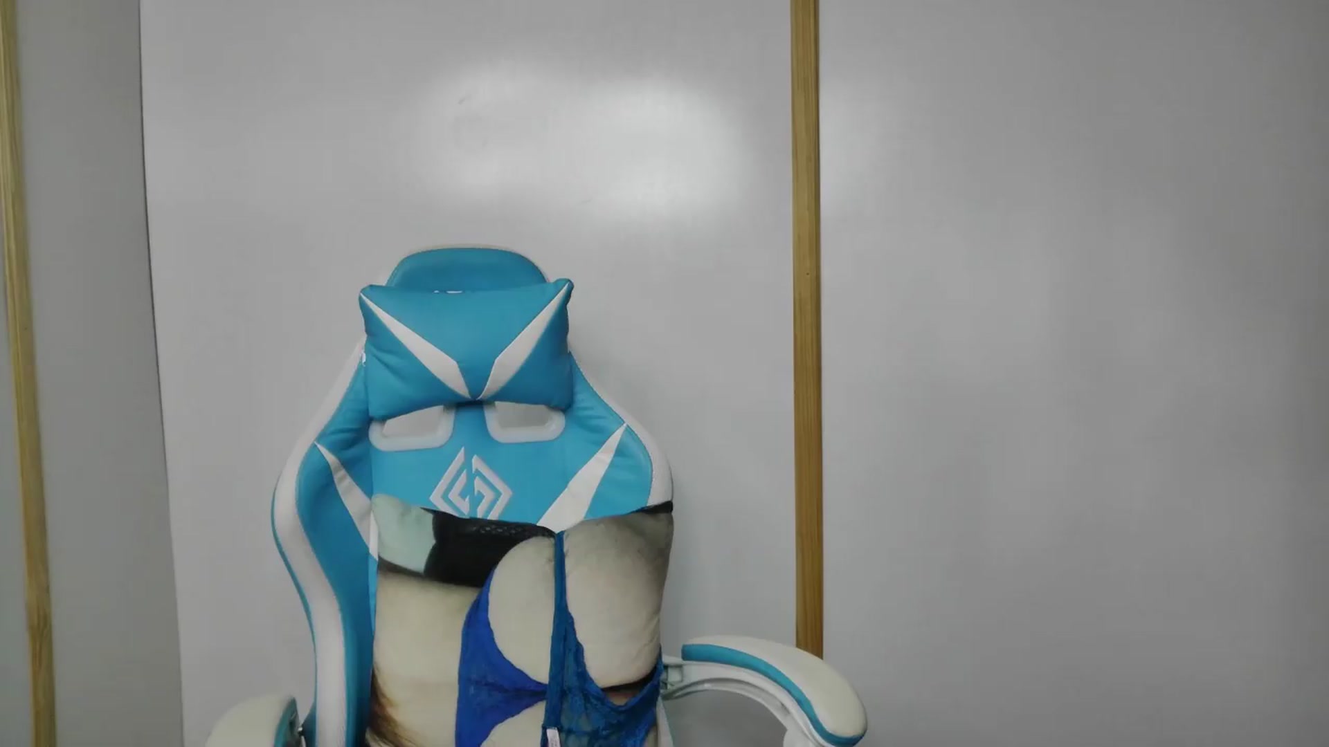 Gallery image thumbnail from Ivorysunday's myfreecams stream on, 08/11/2026, 23:30 image 4 of 20