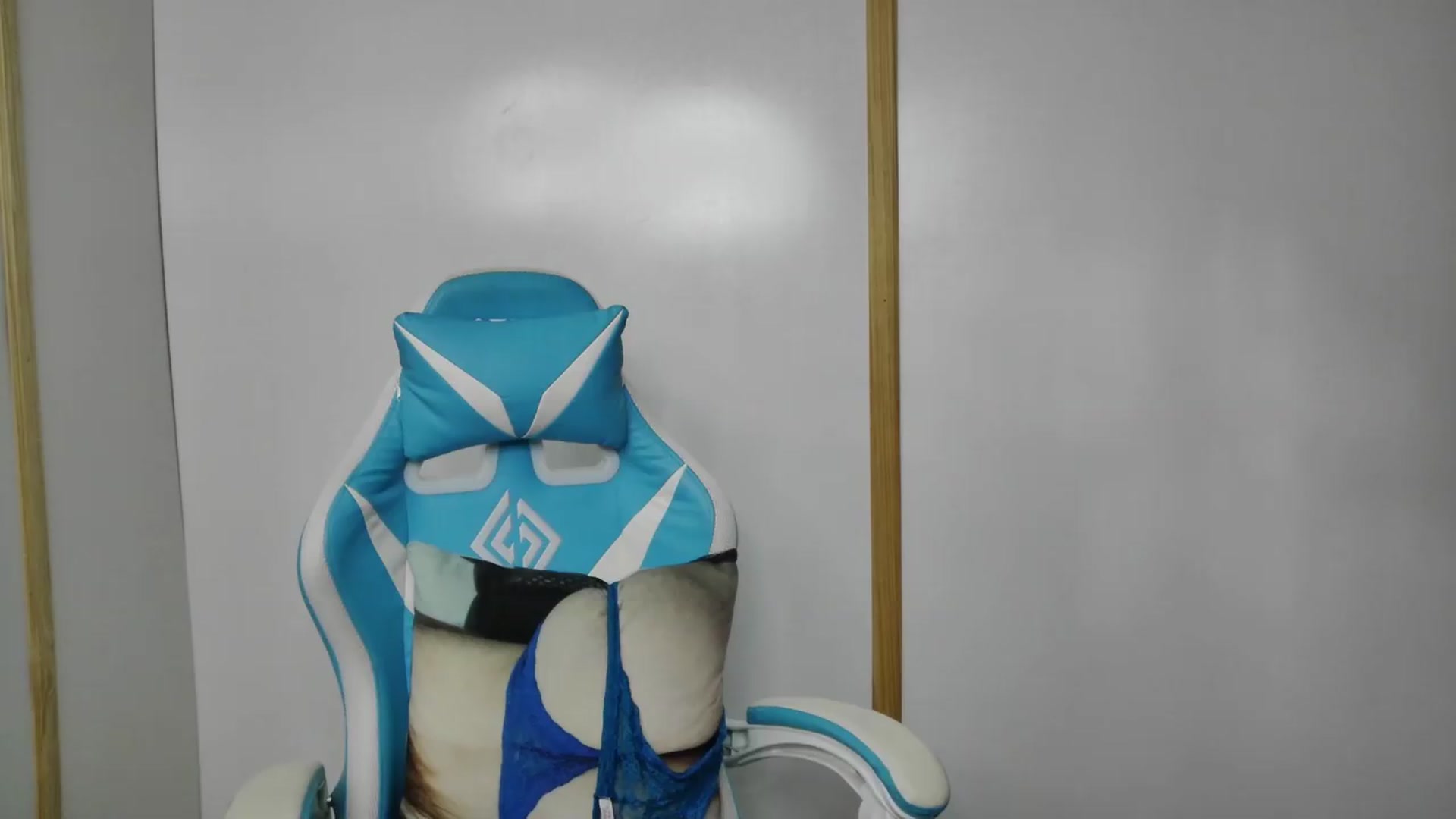 Gallery image thumbnail from Ivorysunday's myfreecams stream on, 08/11/2026, 23:30 image 5 of 20