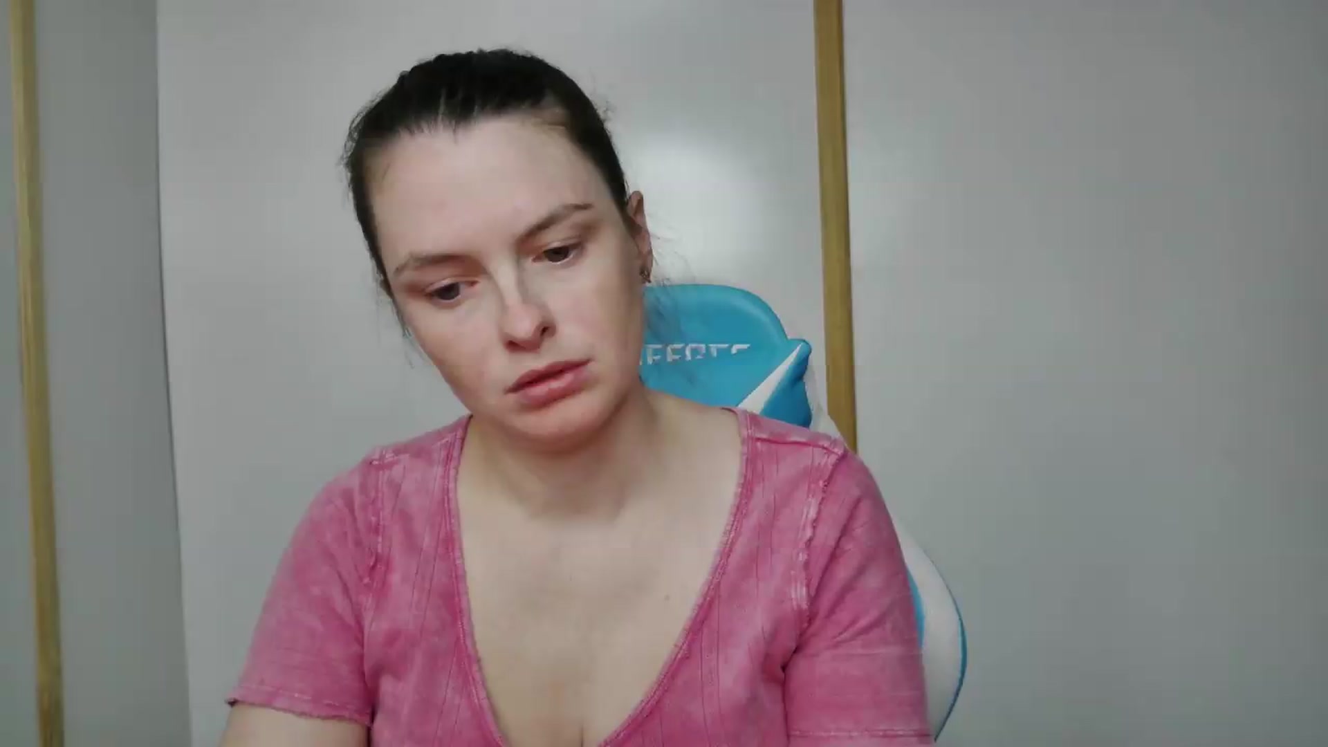 Gallery image thumbnail from Ivorysunday's myfreecams stream on, 08/14/2026, 24:15 image 10 of 20