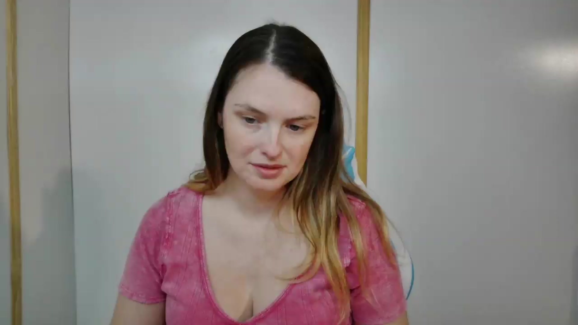 Gallery image thumbnail from Ivorysunday's myfreecams stream on, 08/14/2026, 02:39 image 2 of 20