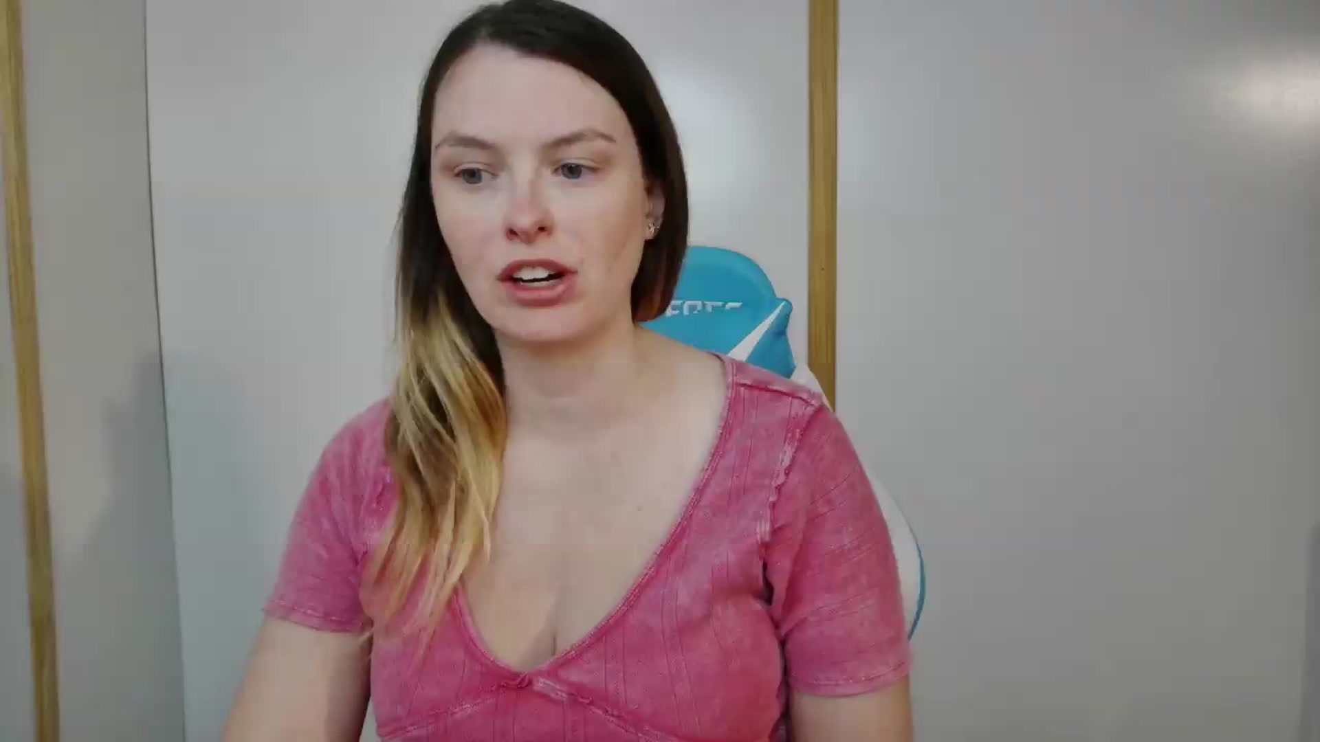 Gallery image thumbnail from Ivorysunday's myfreecams stream on, 08/14/2026, 02:39 image 19 of 20