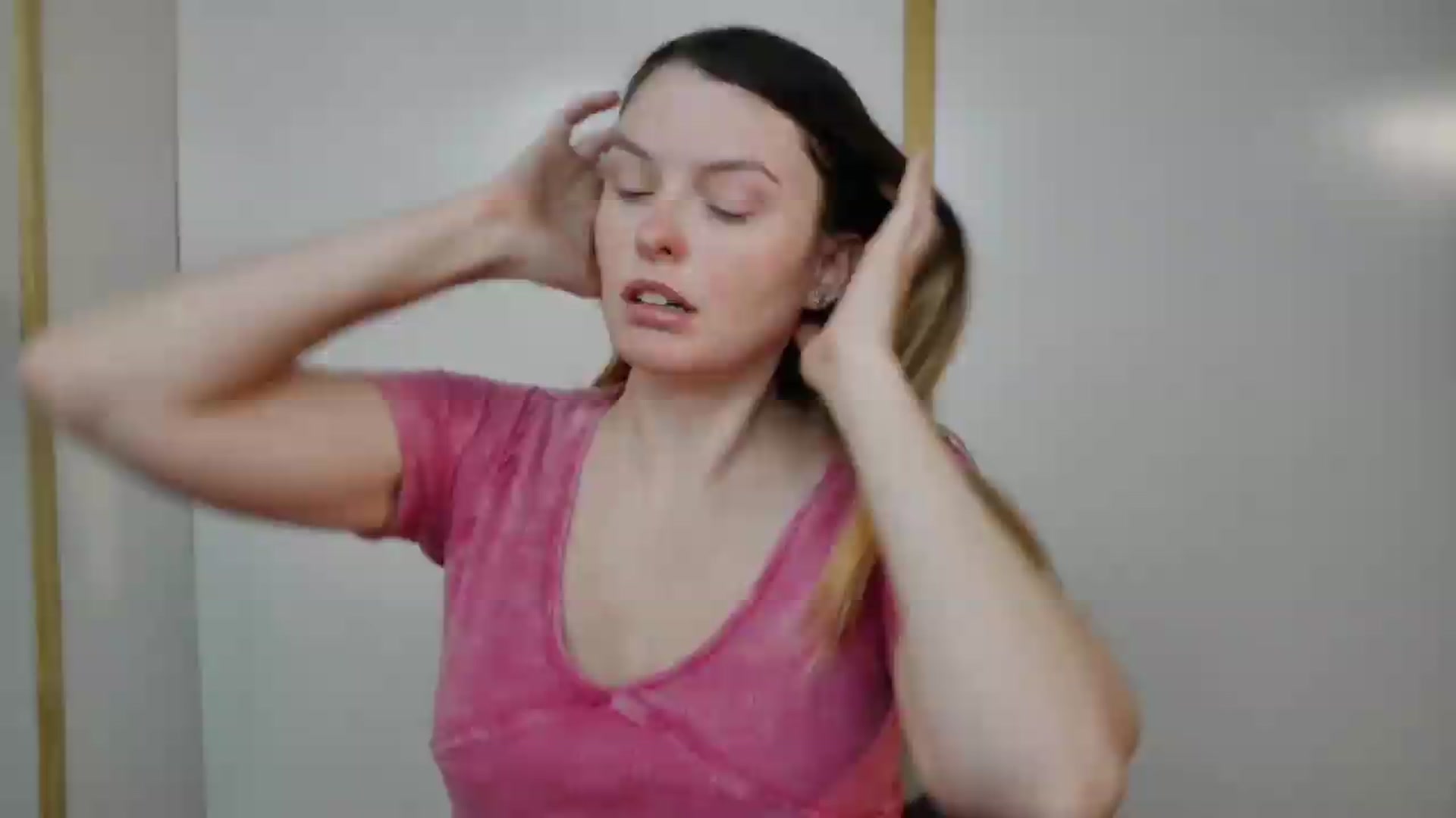Gallery image thumbnail from Ivorysunday's myfreecams stream on, 08/14/2026, 02:39 image 11 of 20