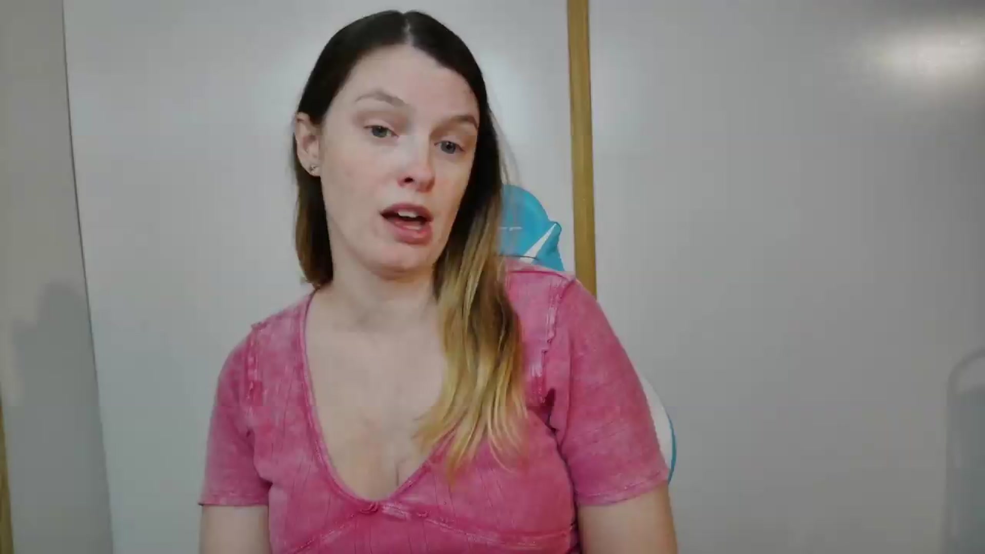 Gallery image thumbnail from Ivorysunday's myfreecams stream on, 08/14/2026, 04:05 image 16 of 20