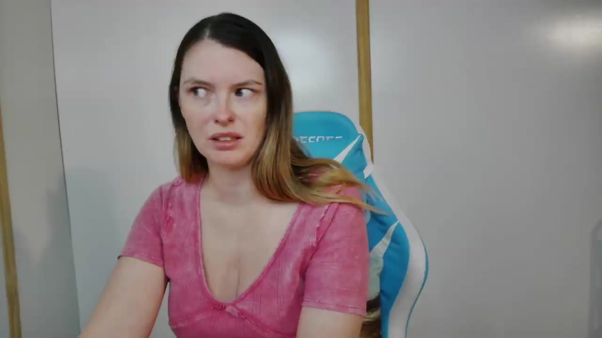 Gallery image thumbnail from Ivorysunday's myfreecams stream on, 08/14/2026, 04:05 image 11 of 20