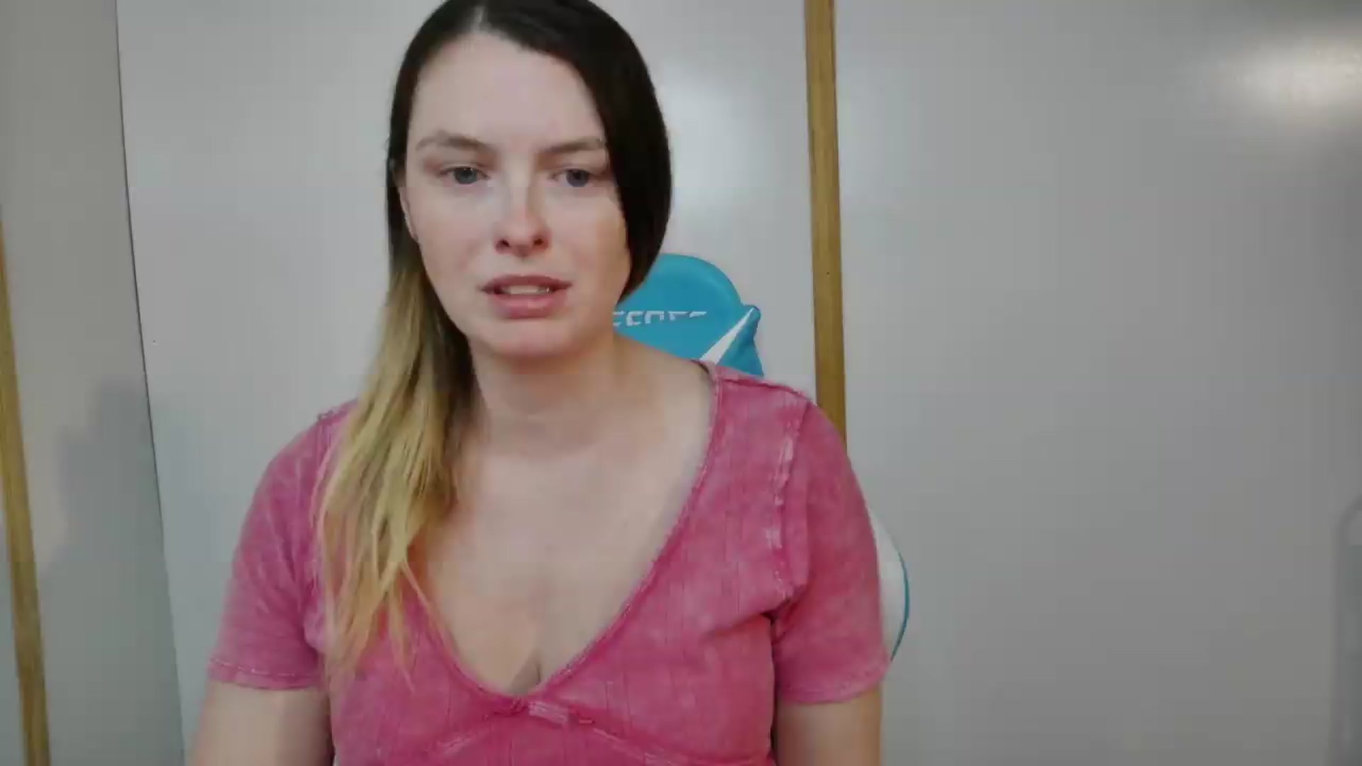 Gallery image thumbnail from Ivorysunday's myfreecams stream on, 08/14/2026, 04:05 image 10 of 20