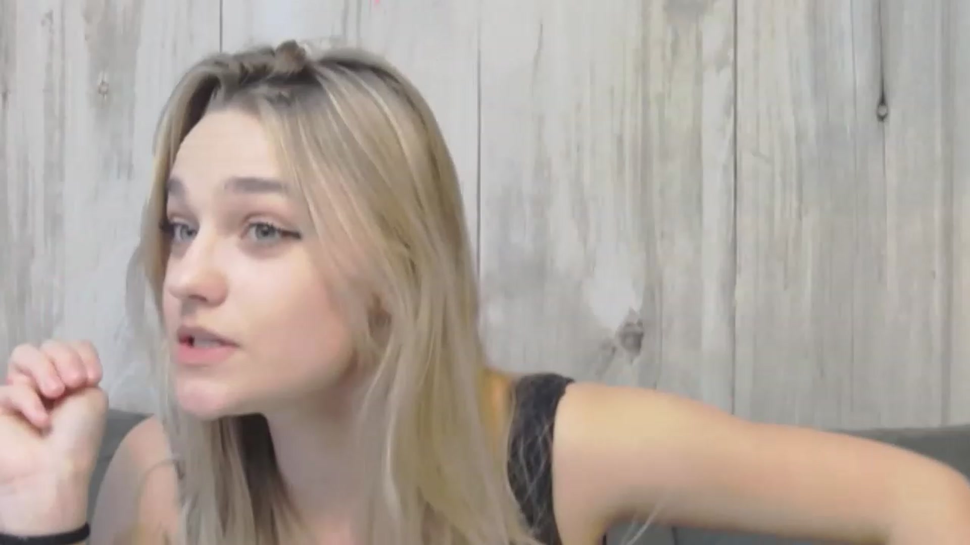 Gallery image thumbnail from IvyBabby's myfreecams stream on, 11/16/2022, 15:54 image 3 of 20