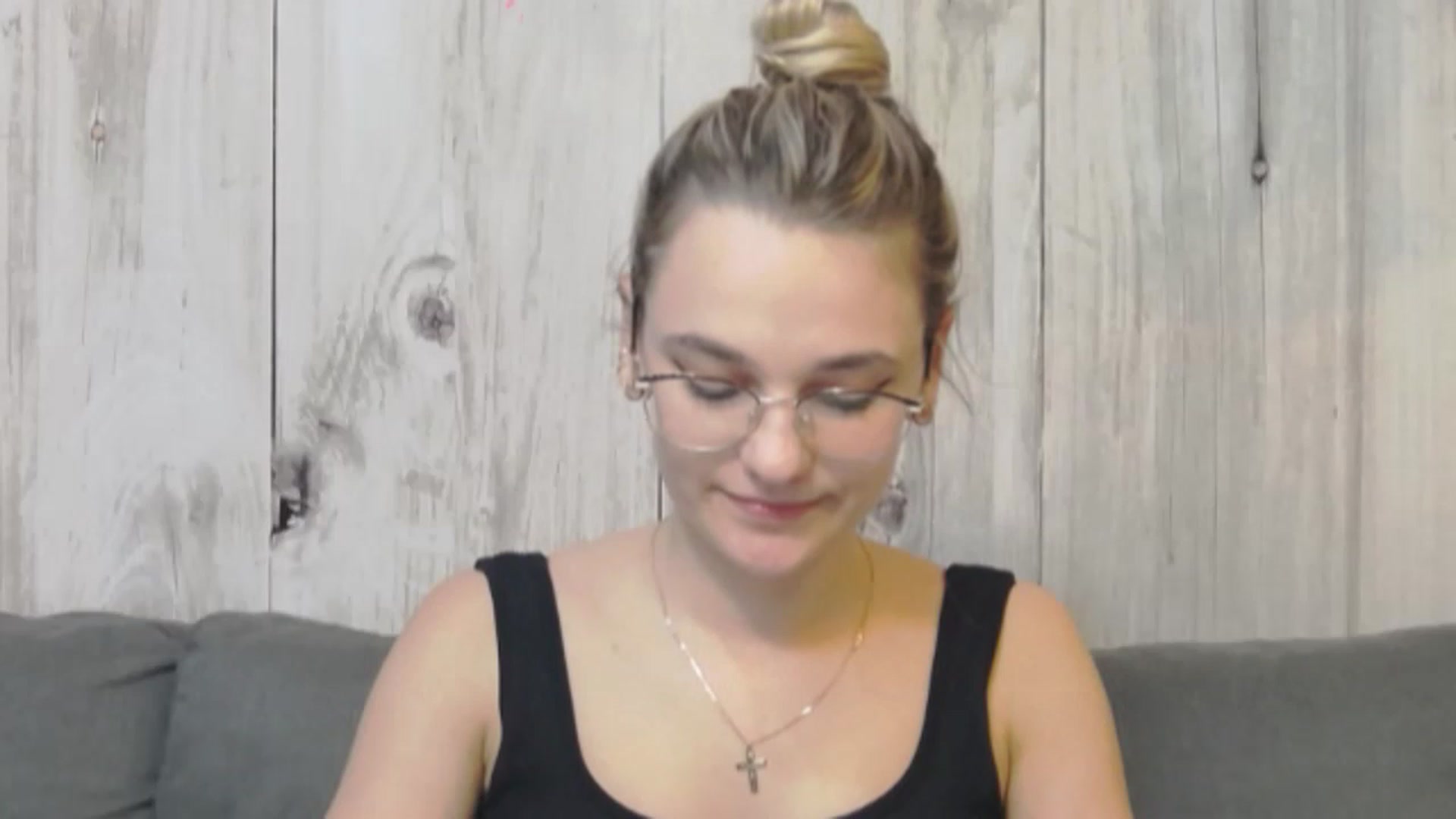 Gallery image thumbnail from IvyBabby's myfreecams stream on, 11/16/2022, 18:32 image 3 of 20