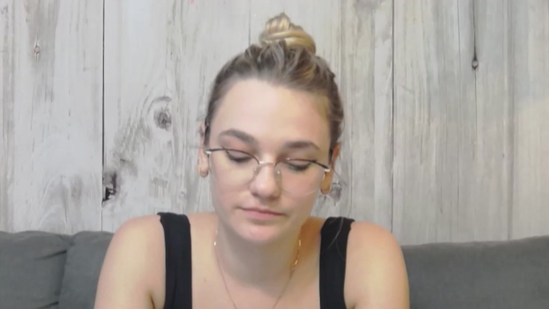 Gallery image thumbnail from IvyBabby's myfreecams stream on, 11/16/2022, 18:32 image 6 of 20