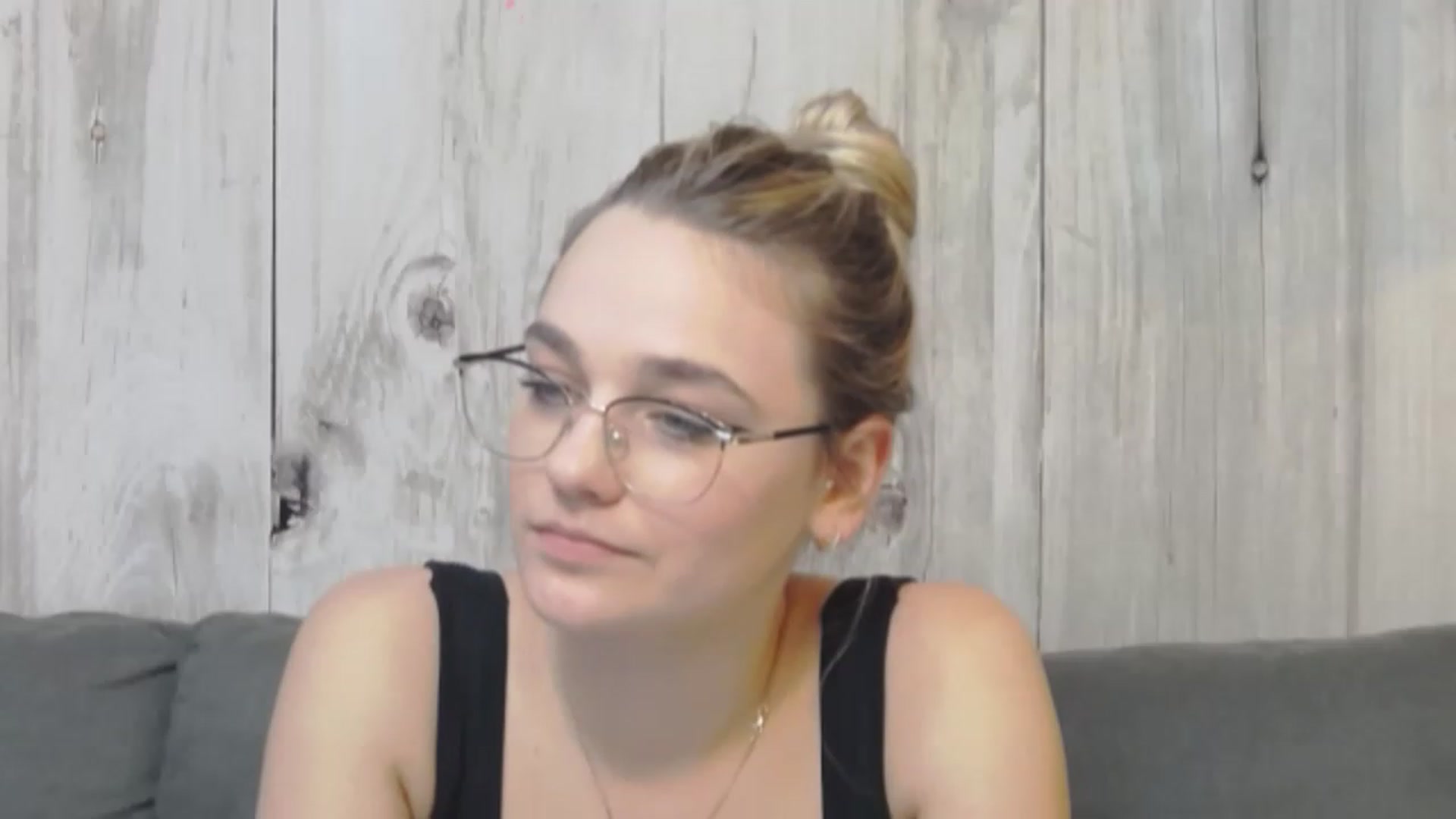 Gallery image thumbnail from IvyBabby's myfreecams stream on, 11/16/2022, 18:32 image 5 of 20