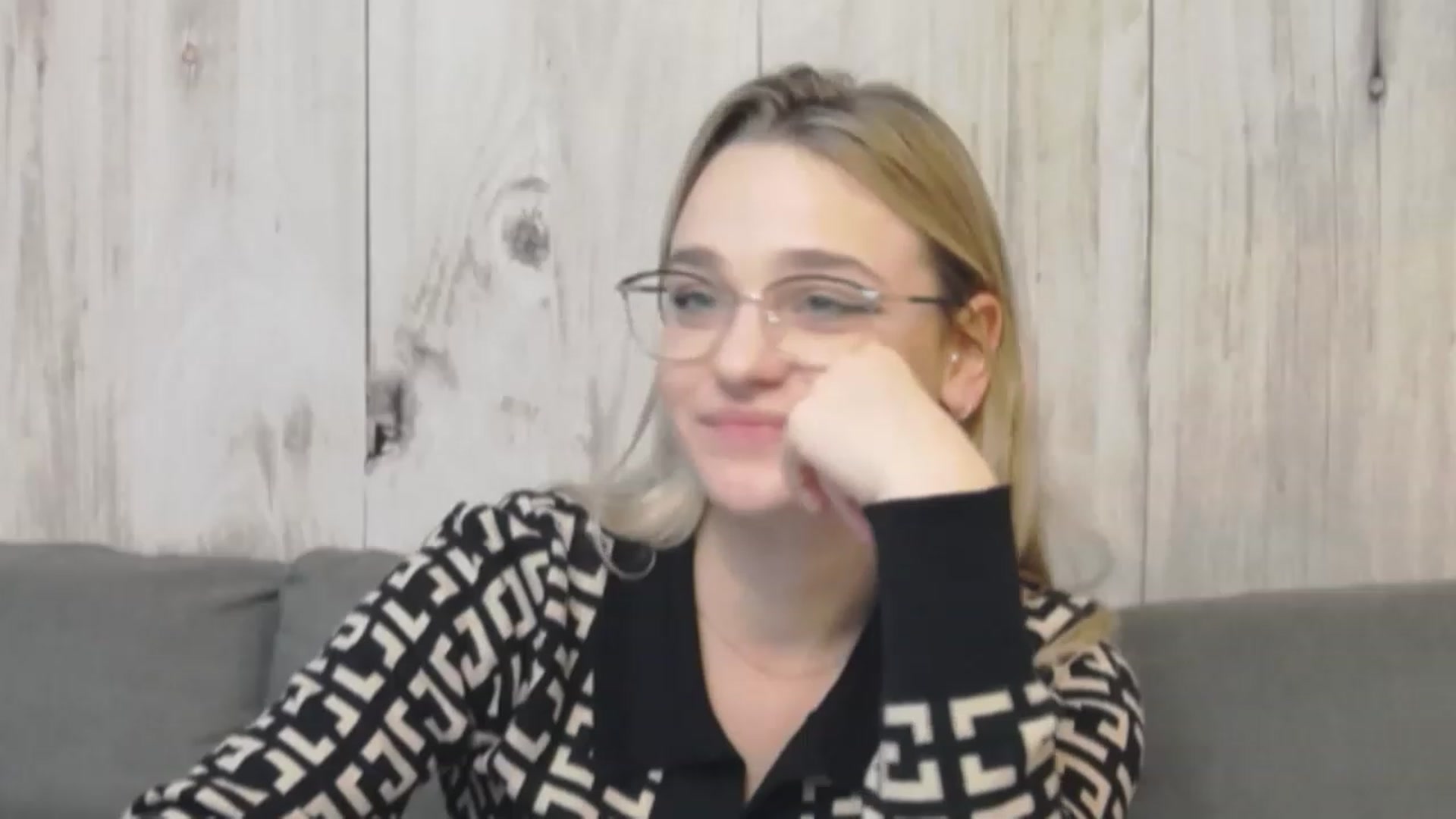 Gallery image thumbnail from IvyBabby's myfreecams stream on, 11/16/2022, 20:01 image 12 of 20