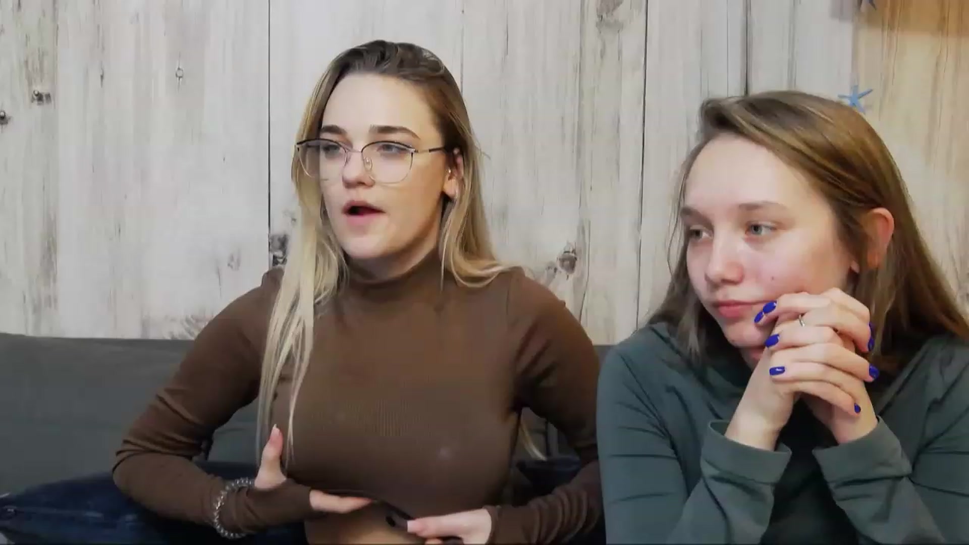 Gallery image thumbnail from IvyBabby's myfreecams stream on, 12/10/2022, 20:20 image 9 of 20