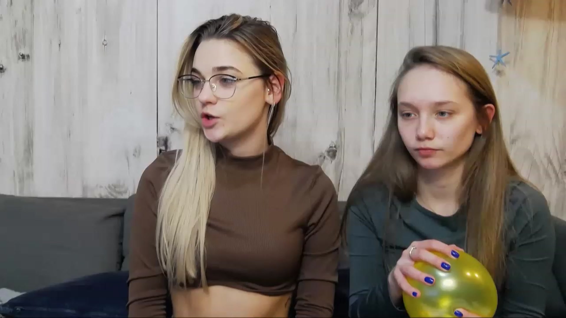 Gallery image thumbnail from IvyBabby's myfreecams stream on, 12/10/2022, 20:20 image 14 of 20