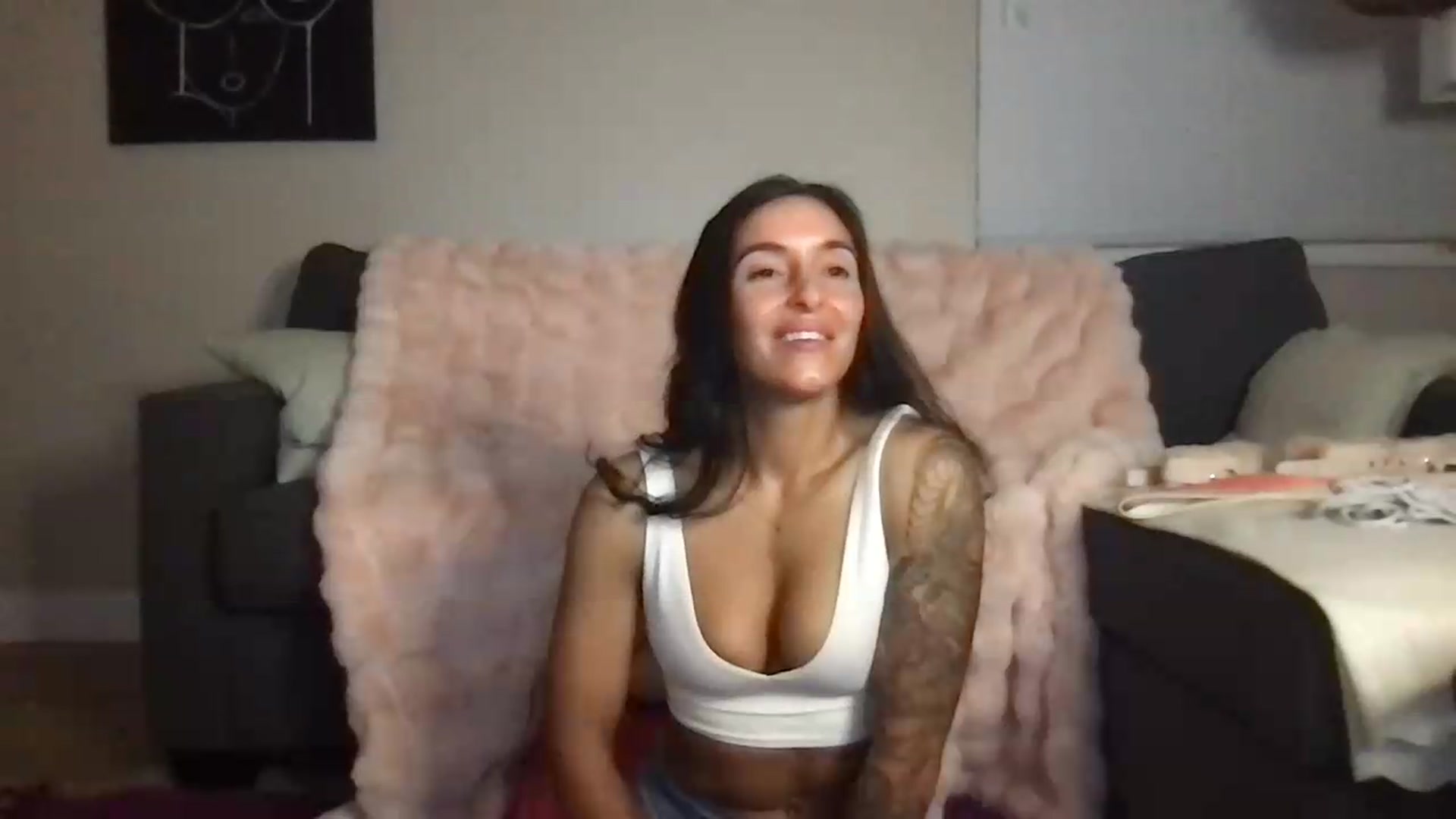 Gallery image thumbnail from IvyBaby4's myfreecams stream on, 06/28/2026, 07:44 image 6 of 20