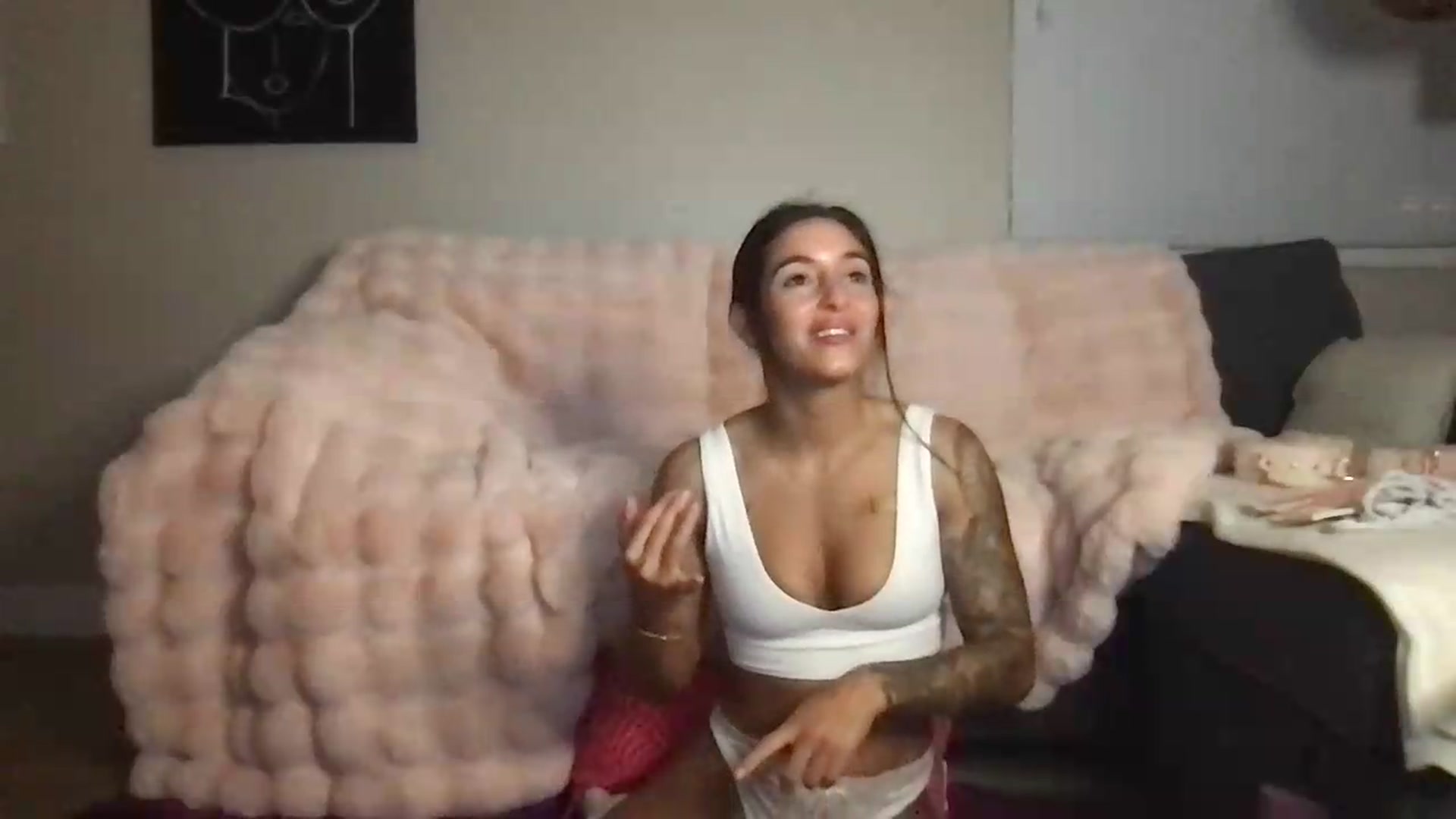 Gallery image thumbnail from IvyBaby4's myfreecams stream on, 07/07/2026, 05:29 image 8 of 20
