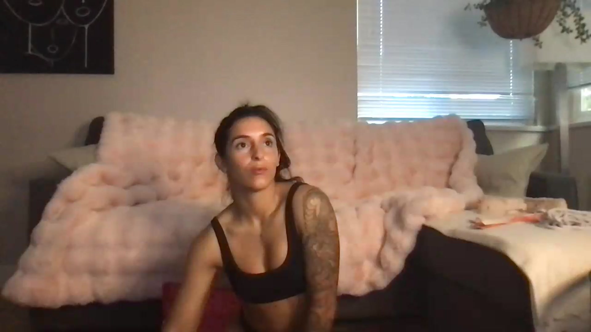 Gallery image thumbnail from IvyBaby4's myfreecams stream on, 07/29/2026, 03:29 image 17 of 20