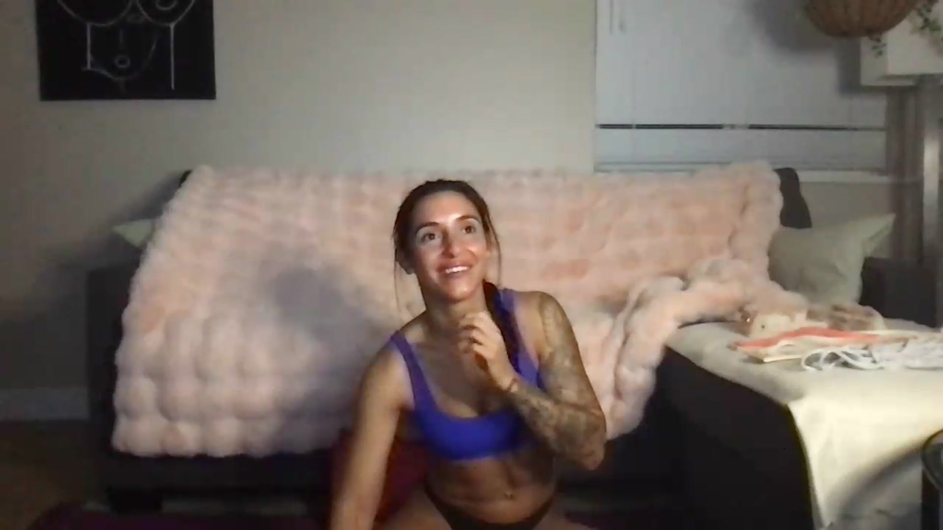 Gallery image thumbnail from IvyBaby4's myfreecams stream on, 08/01/2026, 06:34 image 11 of 20