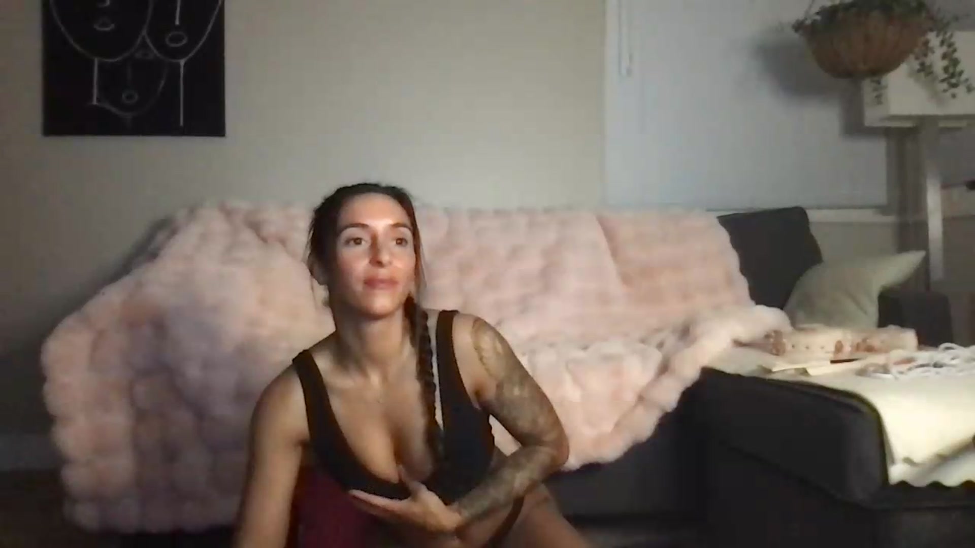 Gallery image thumbnail from IvyBaby4's myfreecams stream on, 08/13/2026, 04:59 image 14 of 20