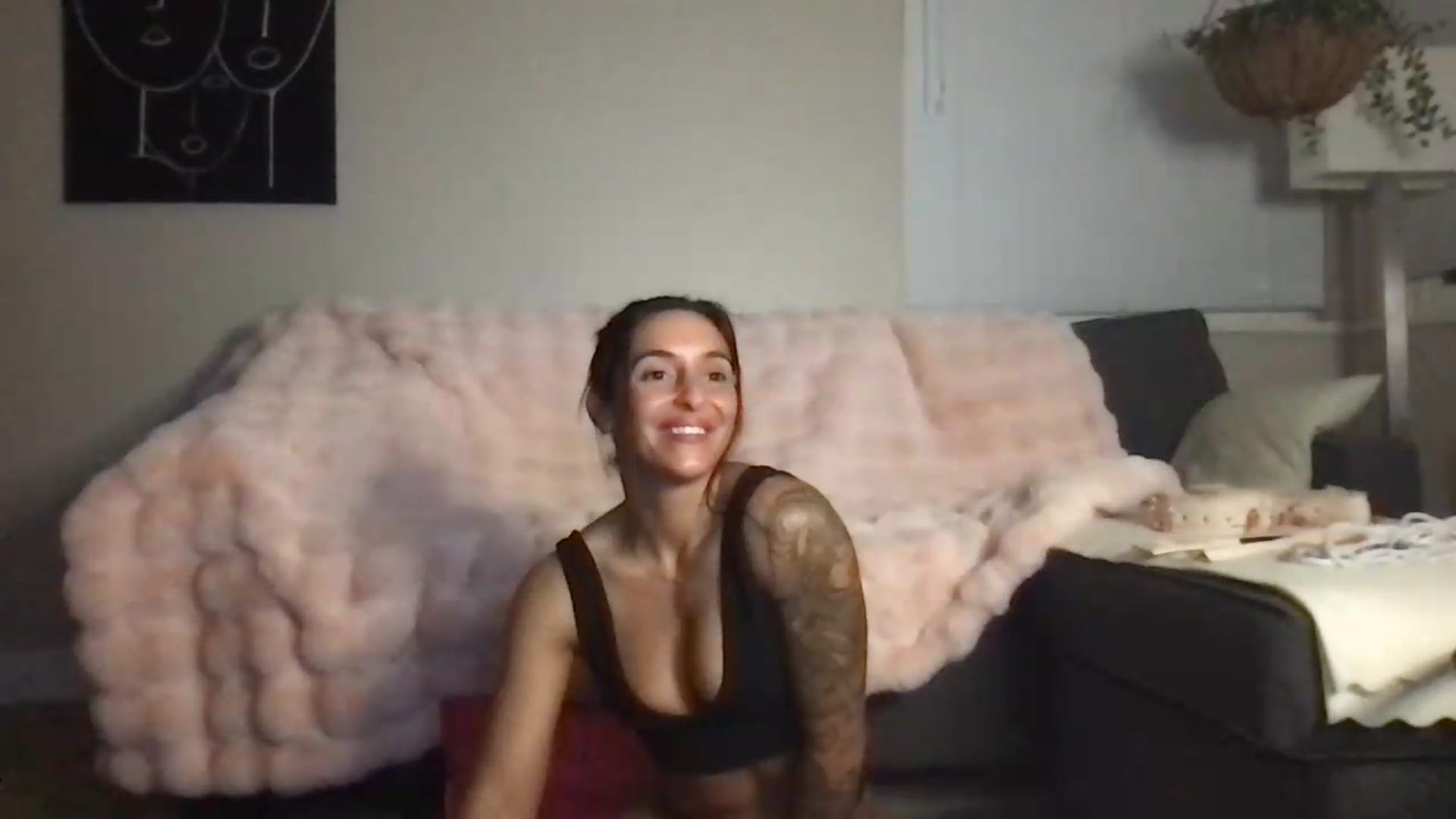 Gallery image thumbnail from IvyBaby4's myfreecams stream on, 08/13/2026, 04:59 image 19 of 20