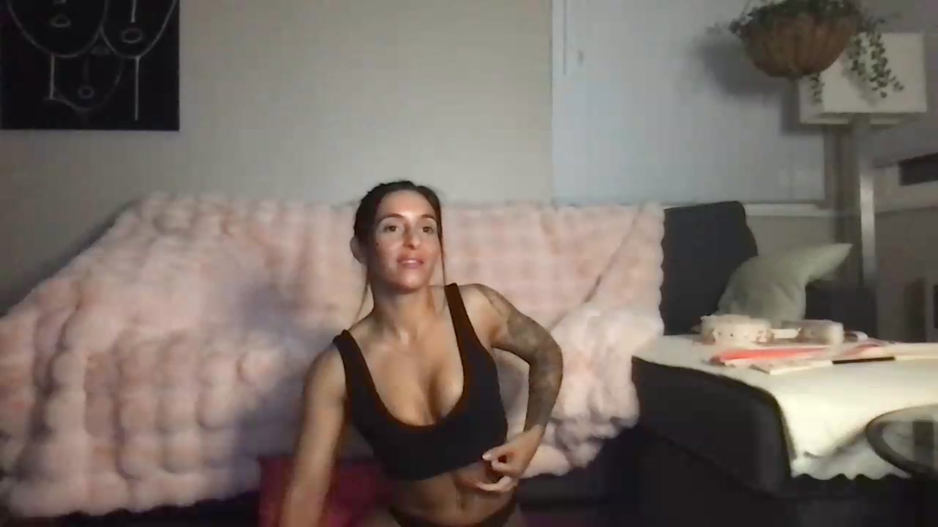Gallery image thumbnail from IvyBaby4's myfreecams stream on, 08/16/2026, 04:09 image 18 of 20