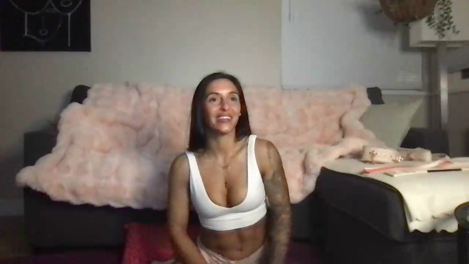Gallery image thumbnail from IvyBaby4's myfreecams stream on, 08/21/2026, 05:27 image 4 of 20