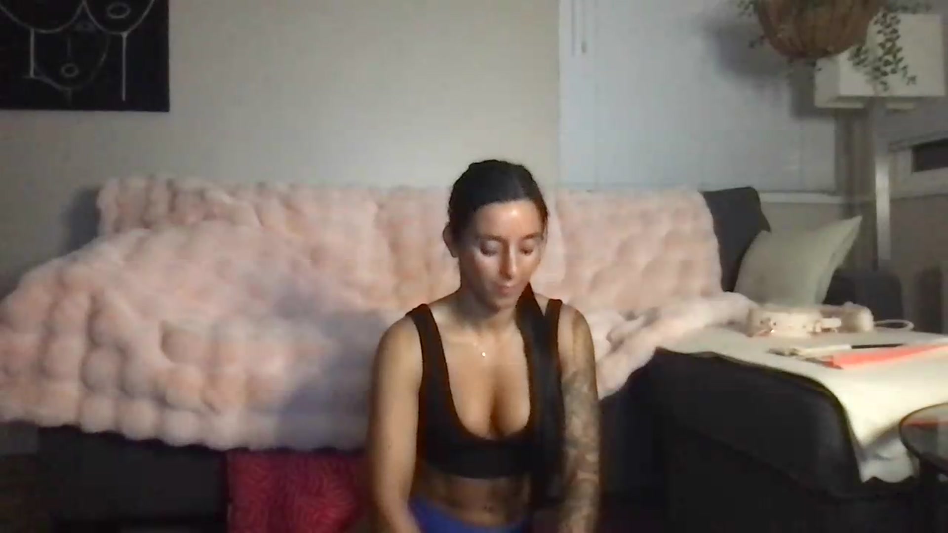 Gallery image thumbnail from IvyBaby4's myfreecams stream on, 08/25/2026, 04:27 image 4 of 20