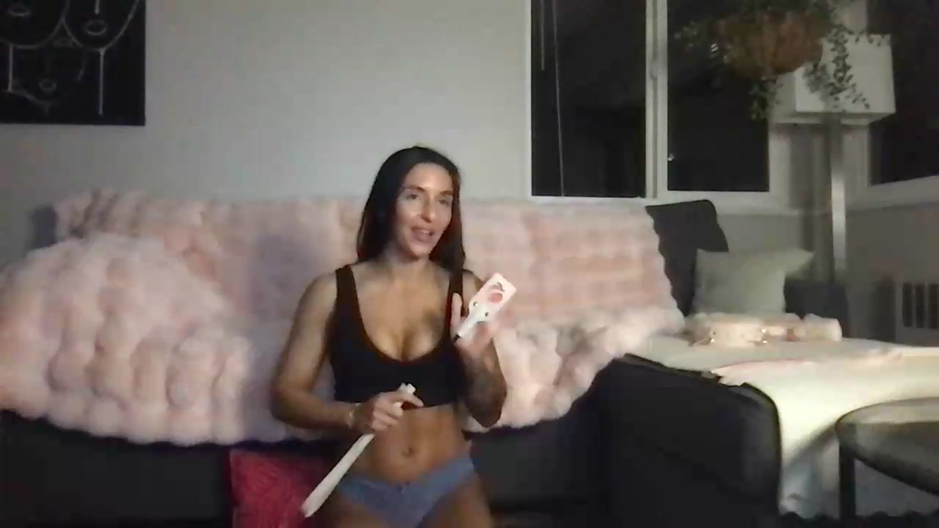 Gallery image thumbnail from IvyBaby4's myfreecams stream on, 09/20/2026, 05:18 image 14 of 20
