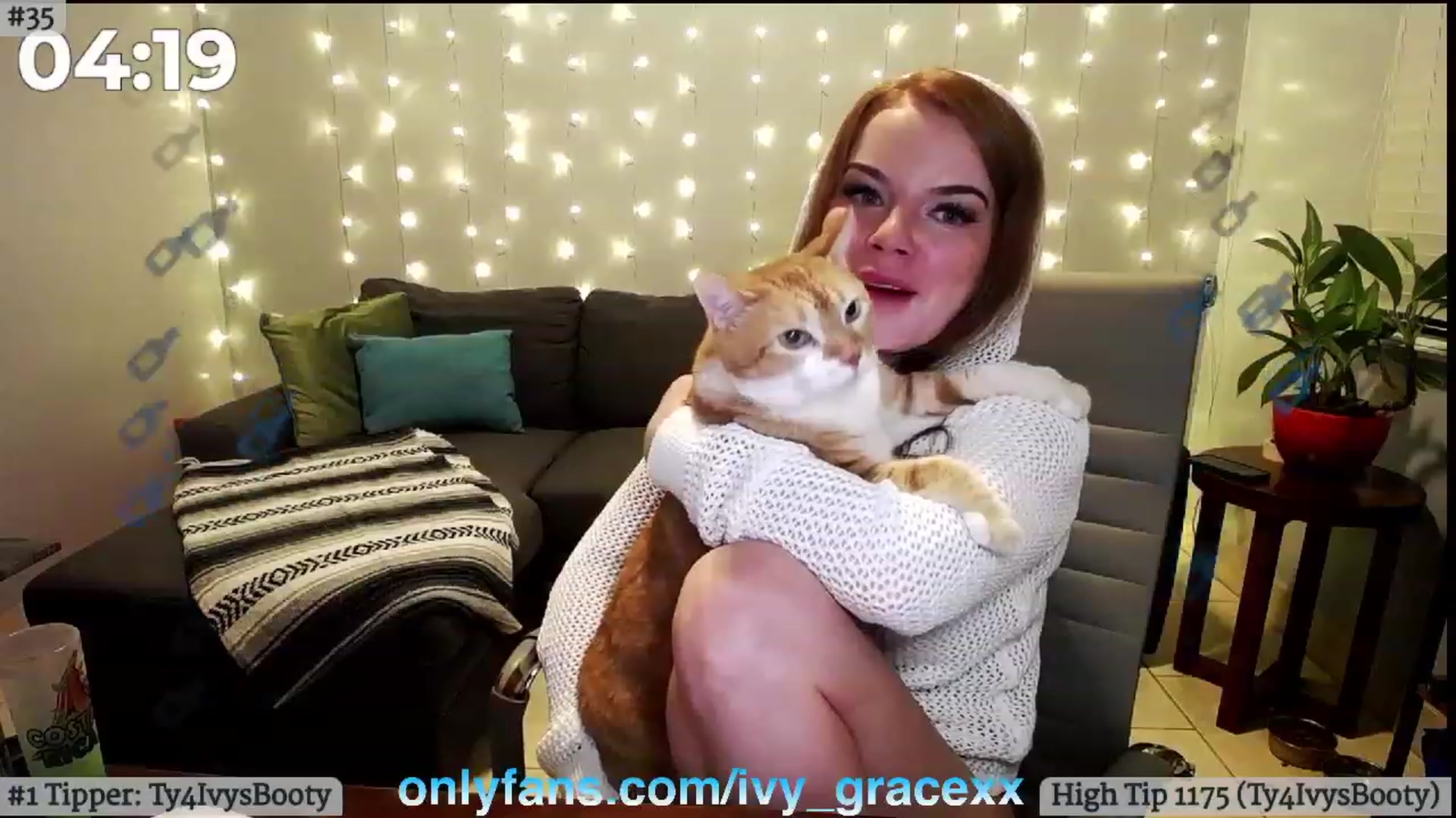 Gallery image thumbnail from IvyGrace's myfreecams stream on, 05/18/2023, 05:13 image 12 of 20