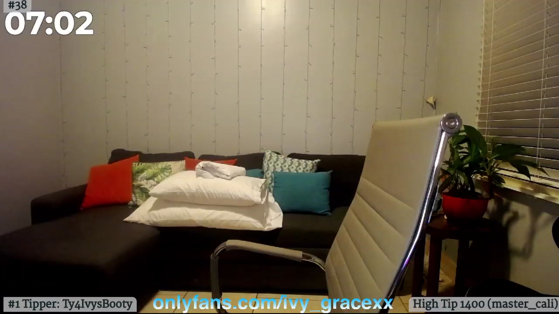 Gallery image thumbnail from IvyGrace's myfreecams stream on, 05/31/2023, 05:36 image 16 of 20