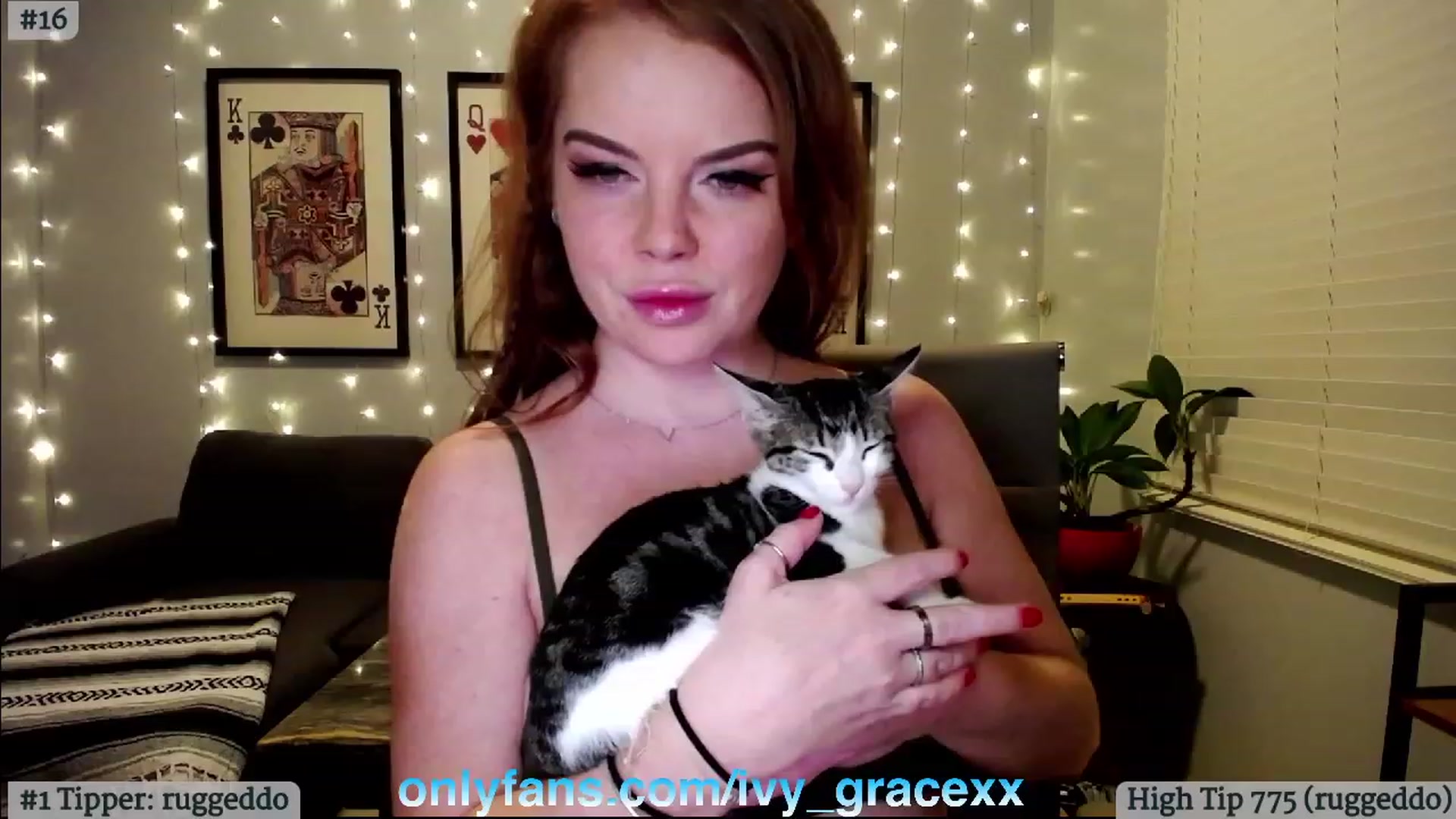 Gallery image thumbnail from IvyGrace's myfreecams stream on, 06/14/2023, 05:57 image 7 of 20