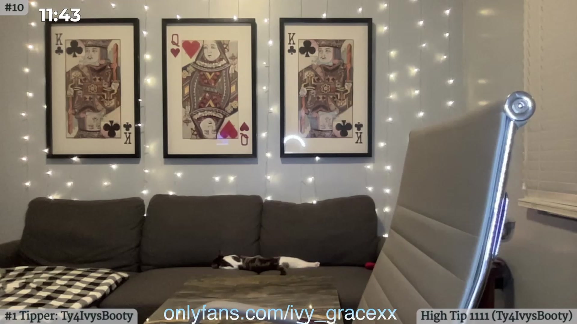 Gallery image thumbnail from IvyGrace's myfreecams stream on, 08/22/2023, 05:05 image 17 of 20