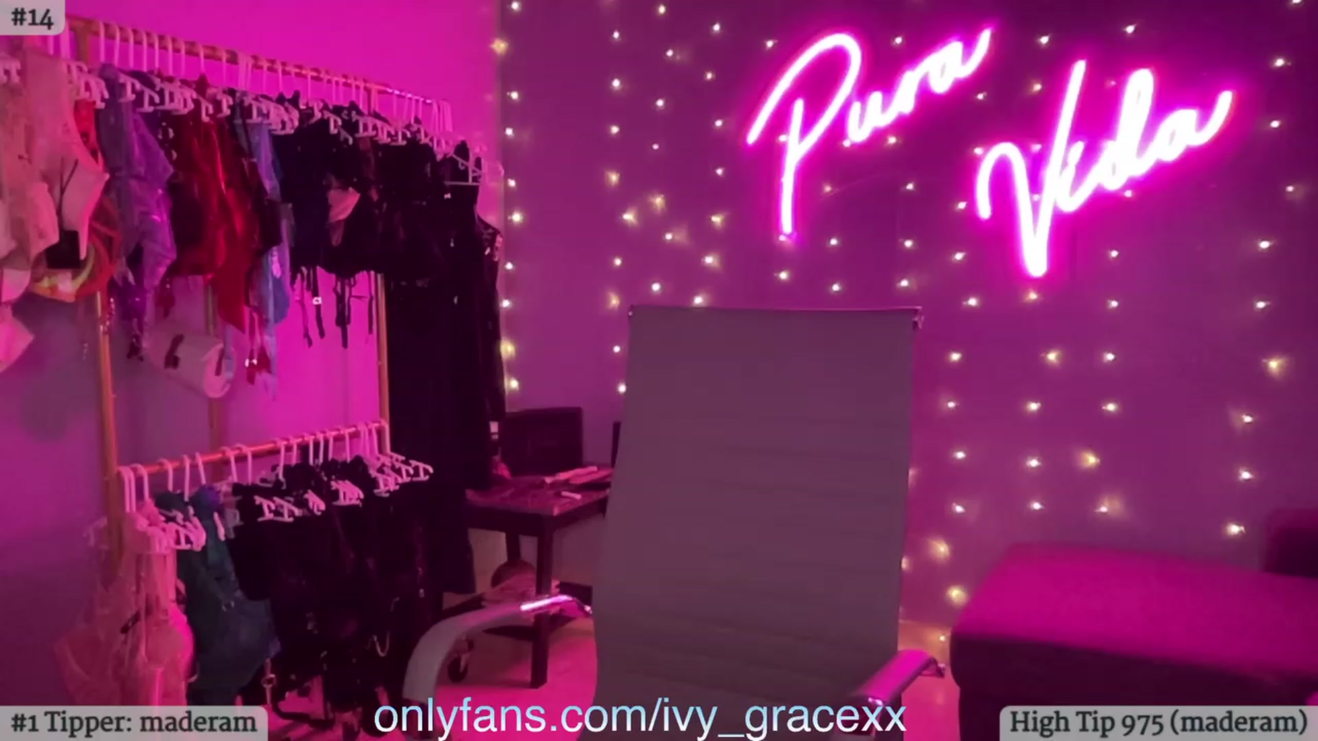 Gallery image thumbnail from IvyGrace's myfreecams stream on, 09/24/2023, 05:45 image 17 of 20