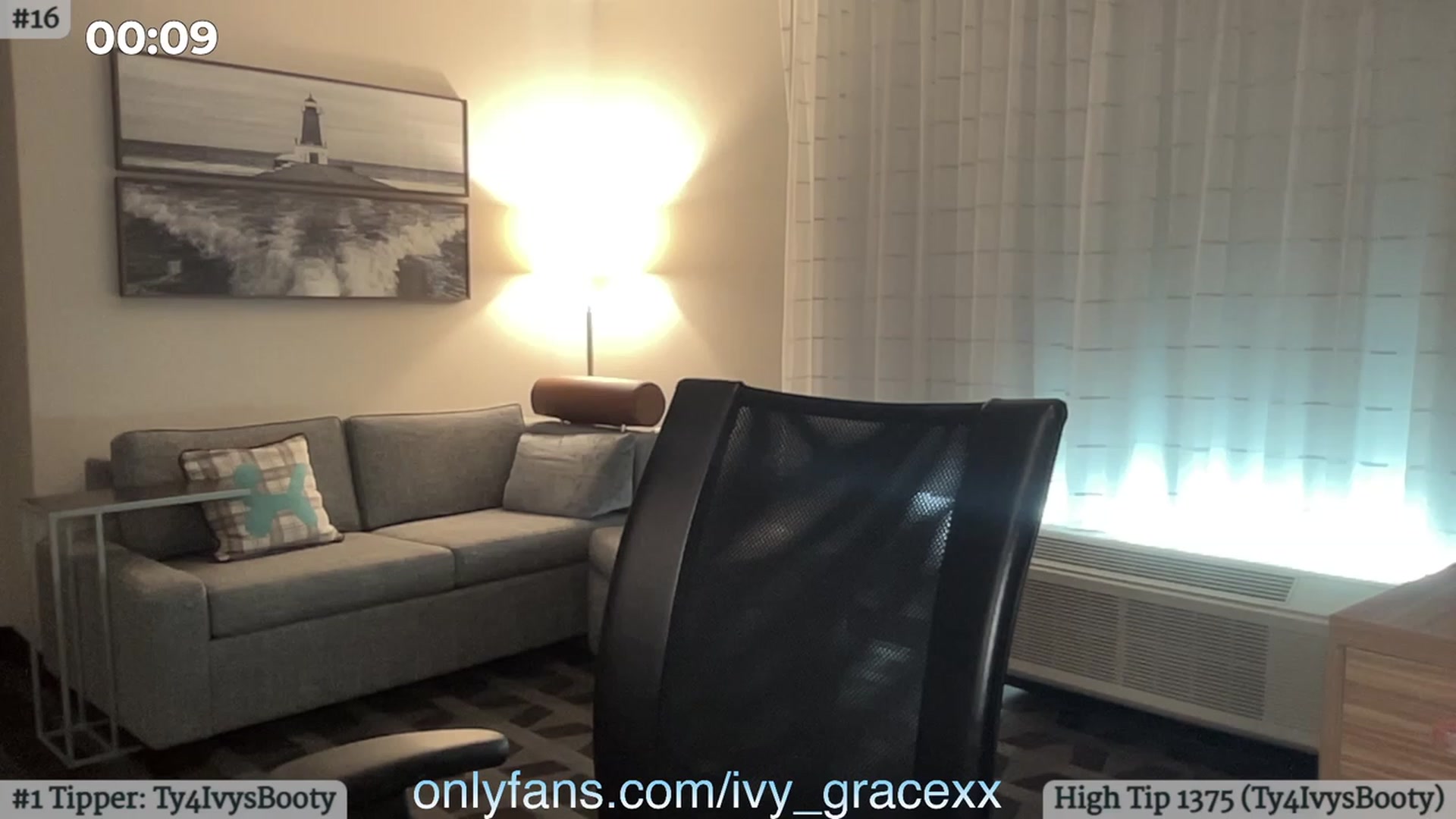 Gallery image thumbnail from IvyGrace's myfreecams stream on, 09/30/2023, 19:14 image 13 of 20