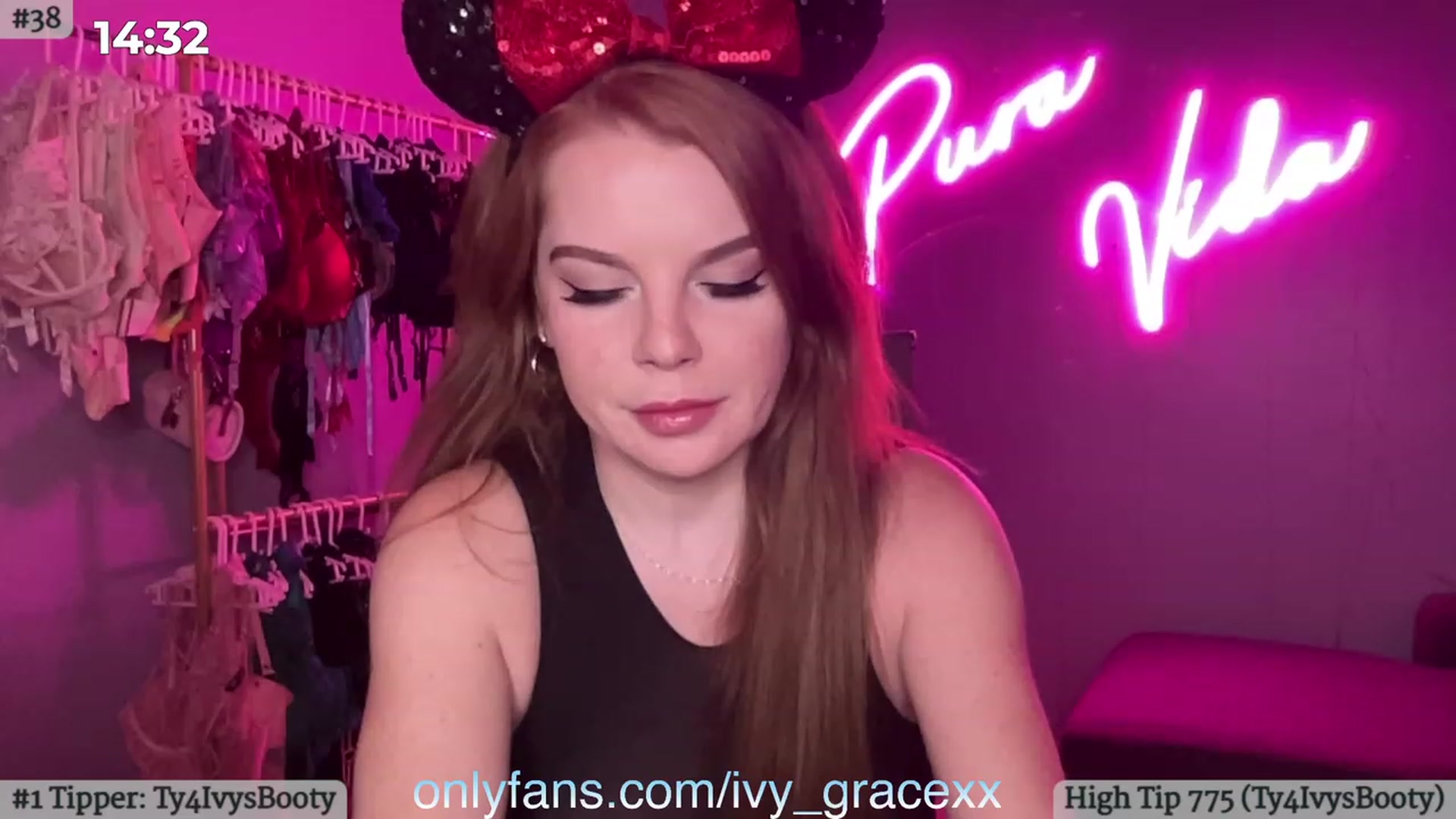 Gallery image thumbnail from IvyGrace's myfreecams stream on, 10/05/2023, 03:29 image 6 of 20