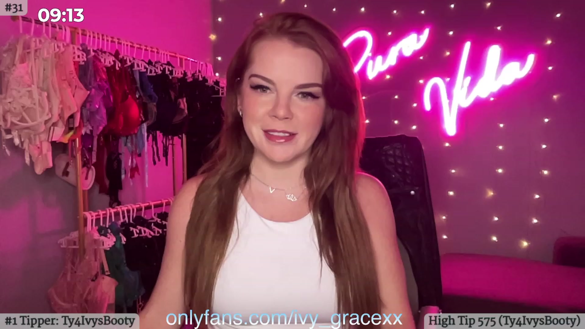 Gallery image thumbnail from IvyGrace's myfreecams stream on, 10/06/2023, 05:02 image 6 of 20