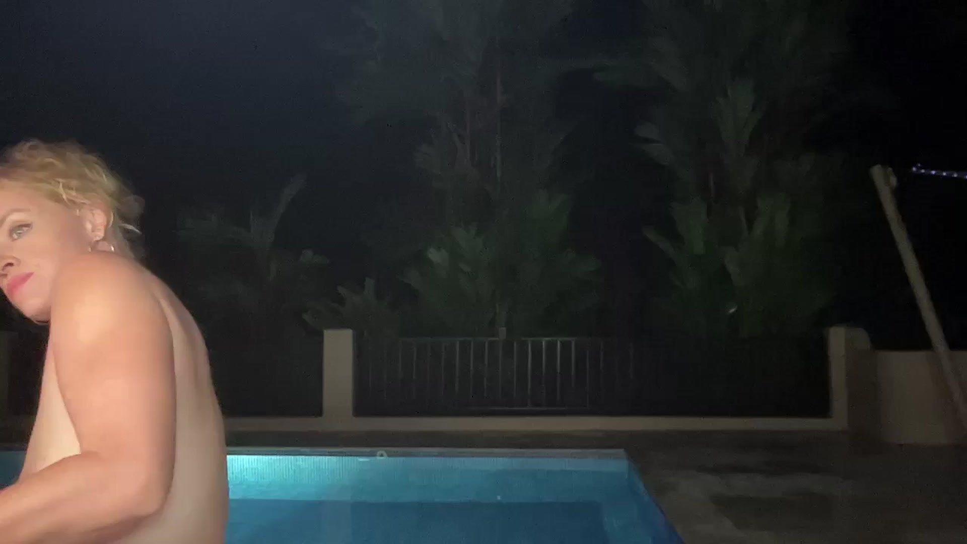 Gallery image thumbnail from IvyGrace's myfreecams stream on, 10/10/2023, 05:51 image 8 of 20