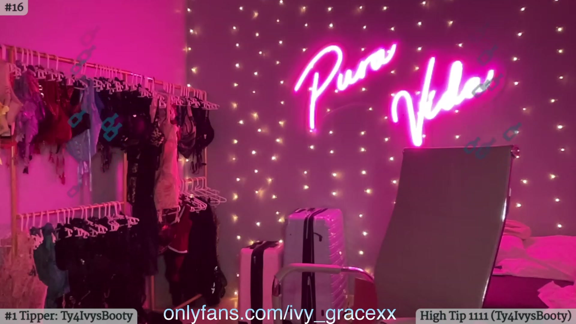 Gallery image thumbnail from IvyGrace's myfreecams stream on, 10/16/2023, 05:50 image 10 of 20