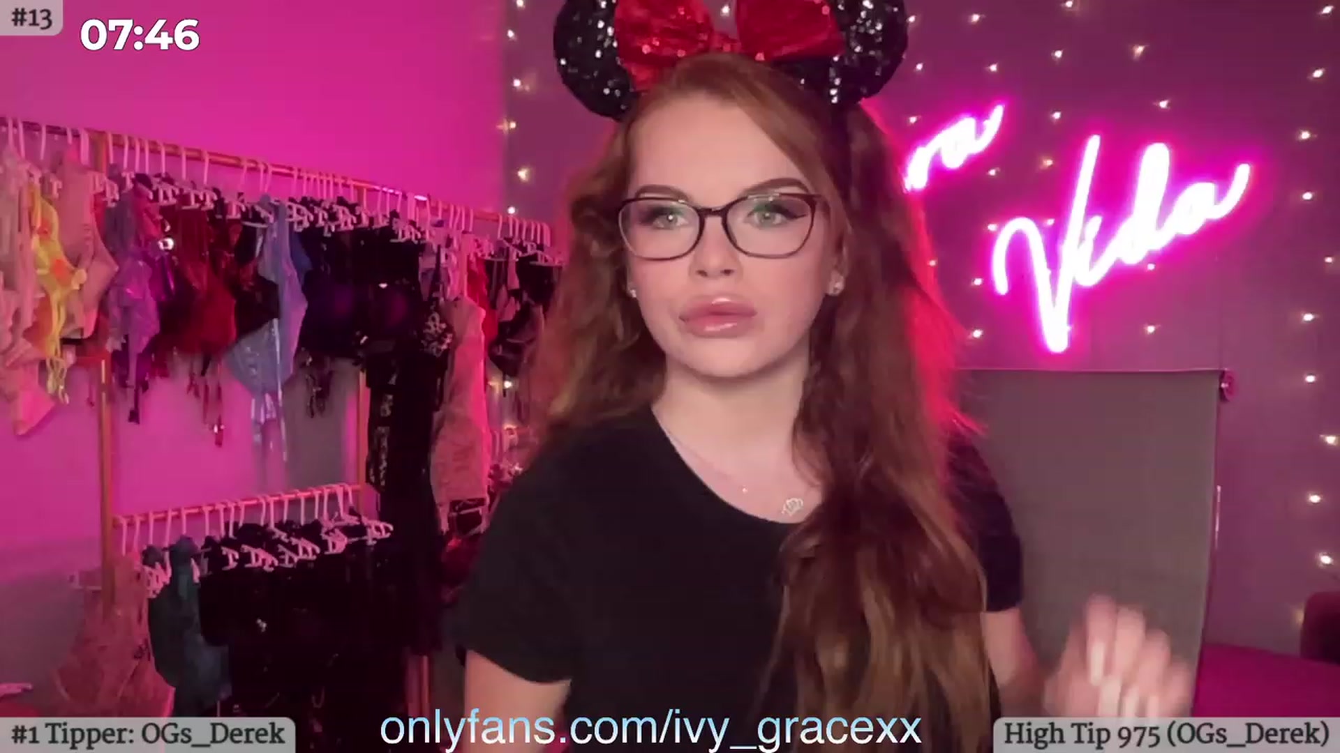 Gallery image thumbnail from IvyGrace's myfreecams stream on, 10/20/2023, 01:34 image 3 of 20