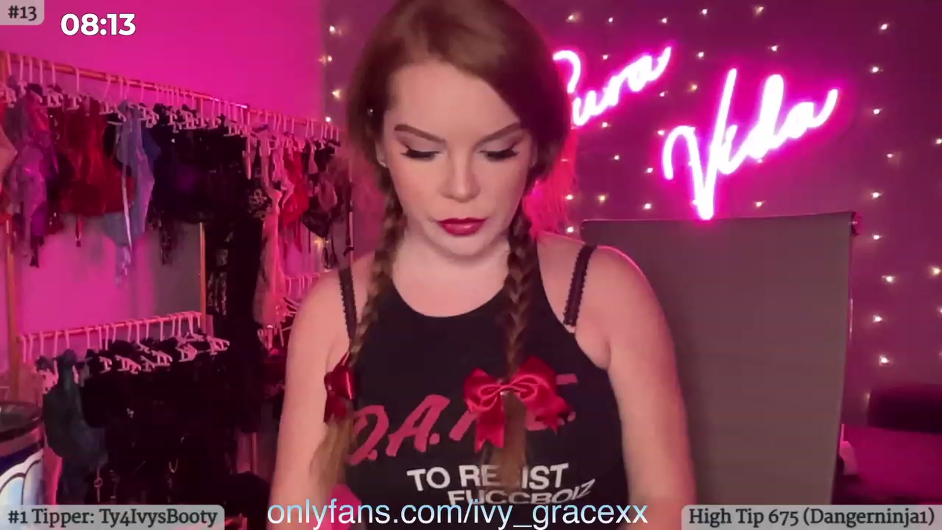 Gallery image thumbnail from IvyGrace's myfreecams stream on, 10/22/2023, 05:08 image 4 of 20